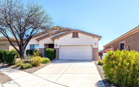 Photo of 12764 N Rain Shadow Court, Marana, AZ 85658 (MLS # 22607580)