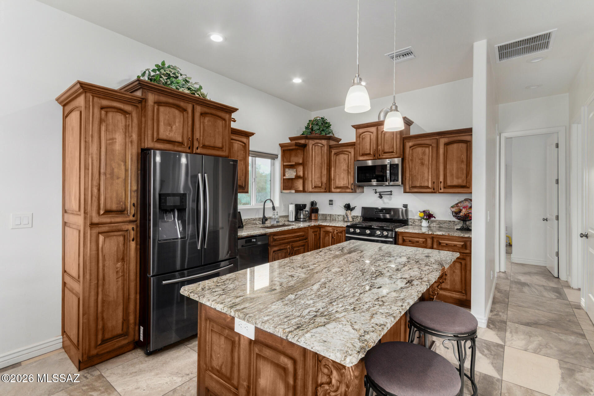 New Tucson Unit NO. 21 (1-62) - Residential