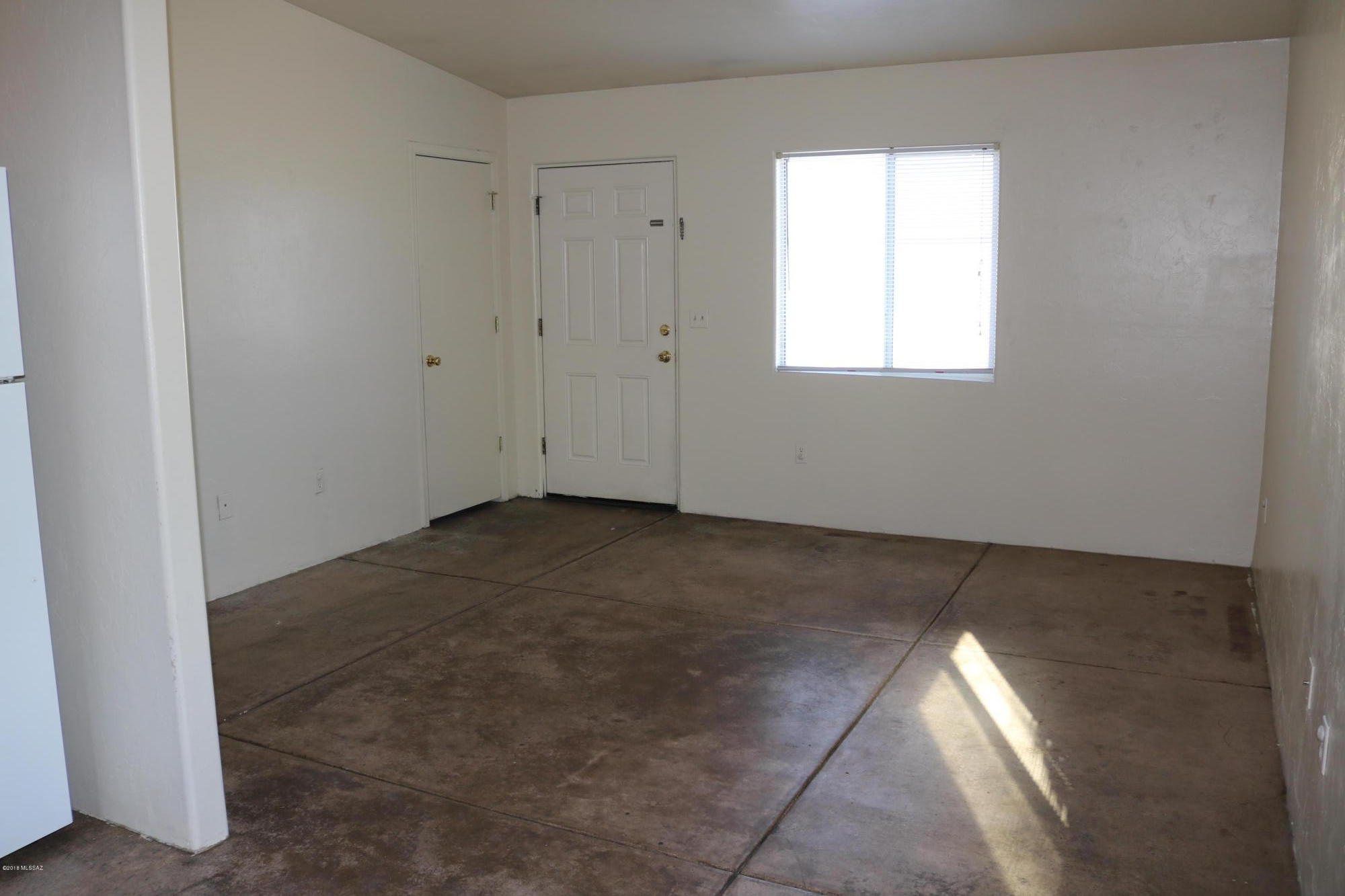 Laguna Terrace Condos Units 1-16 (1-8) - Residential Lease