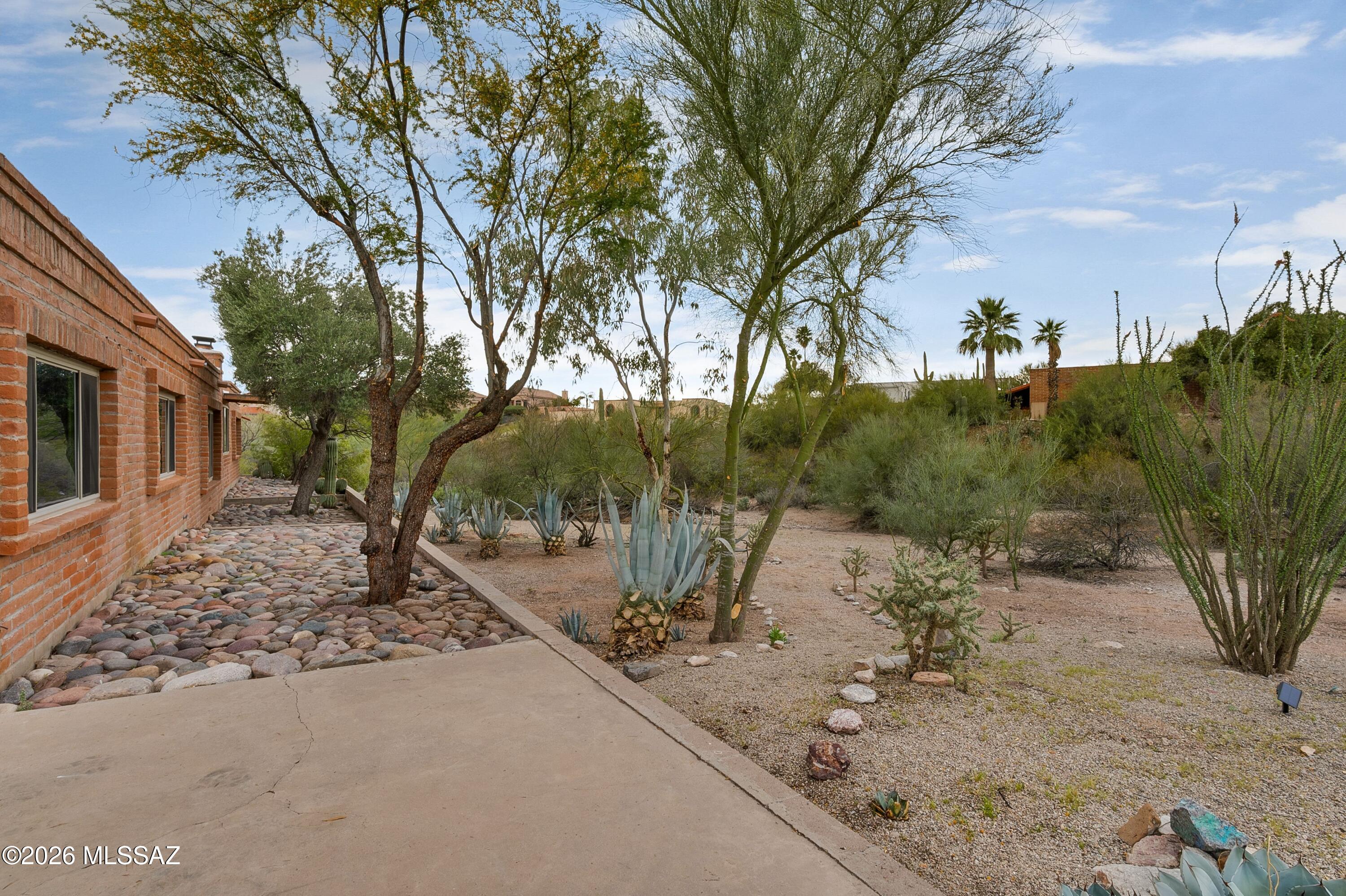La Buena Vida Estates (39-73) - Residential