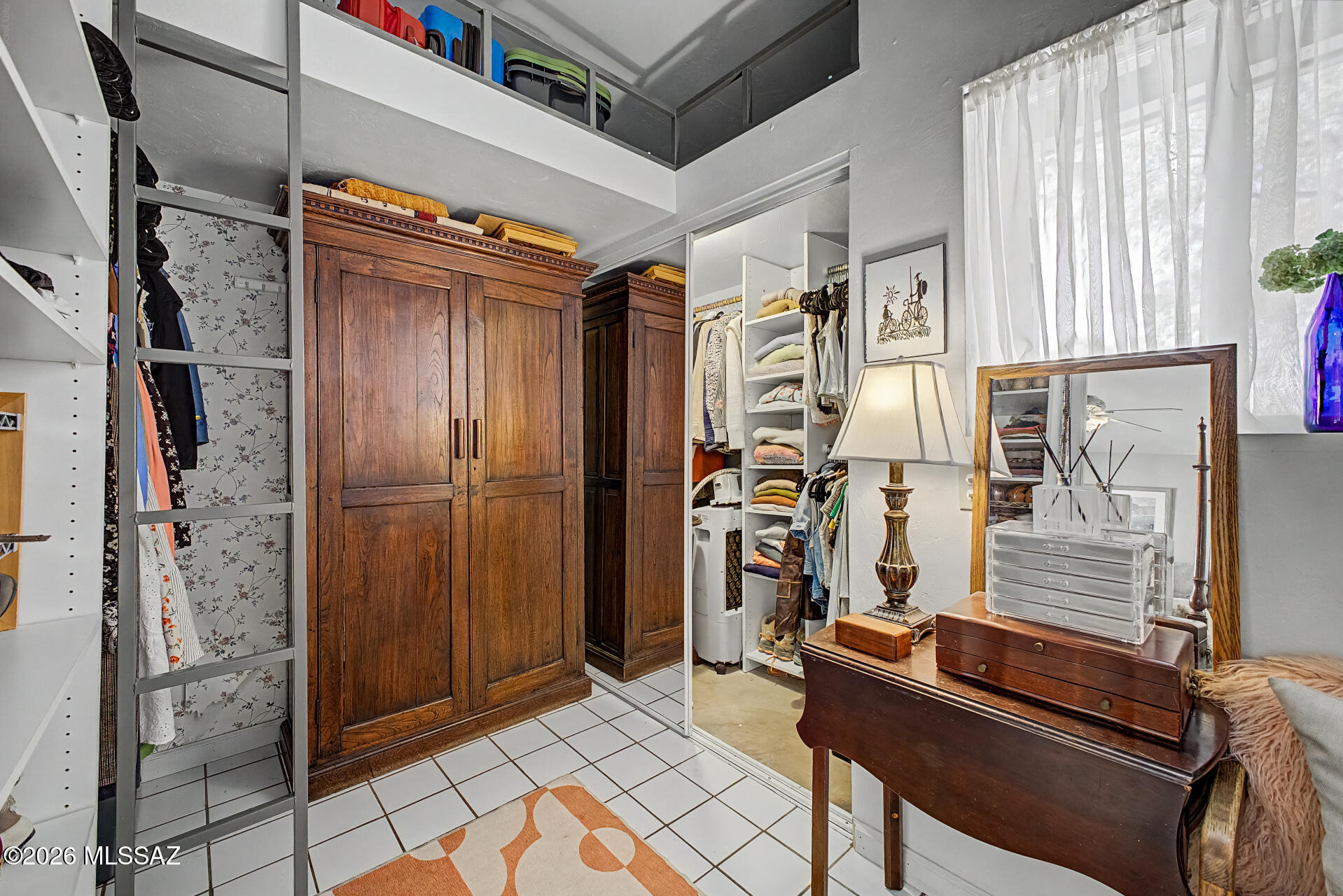 Del Monte Village - Residential