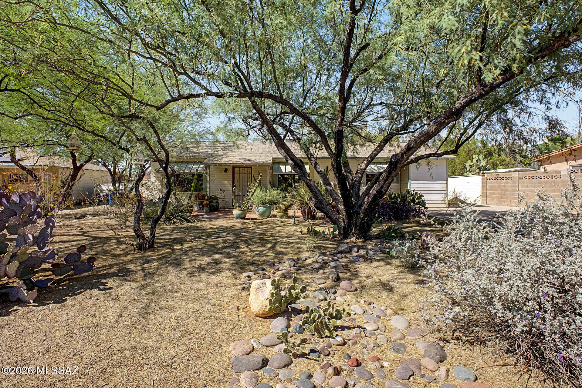 Del Monte Village - Residential