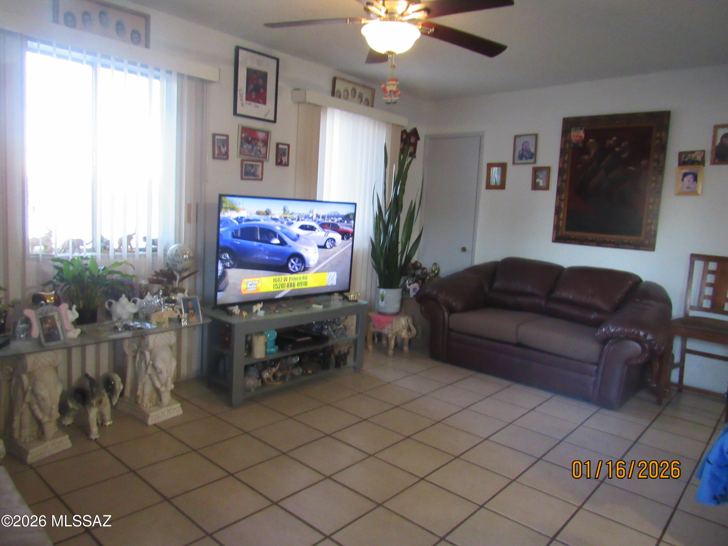 2423 N Calle Culiacan