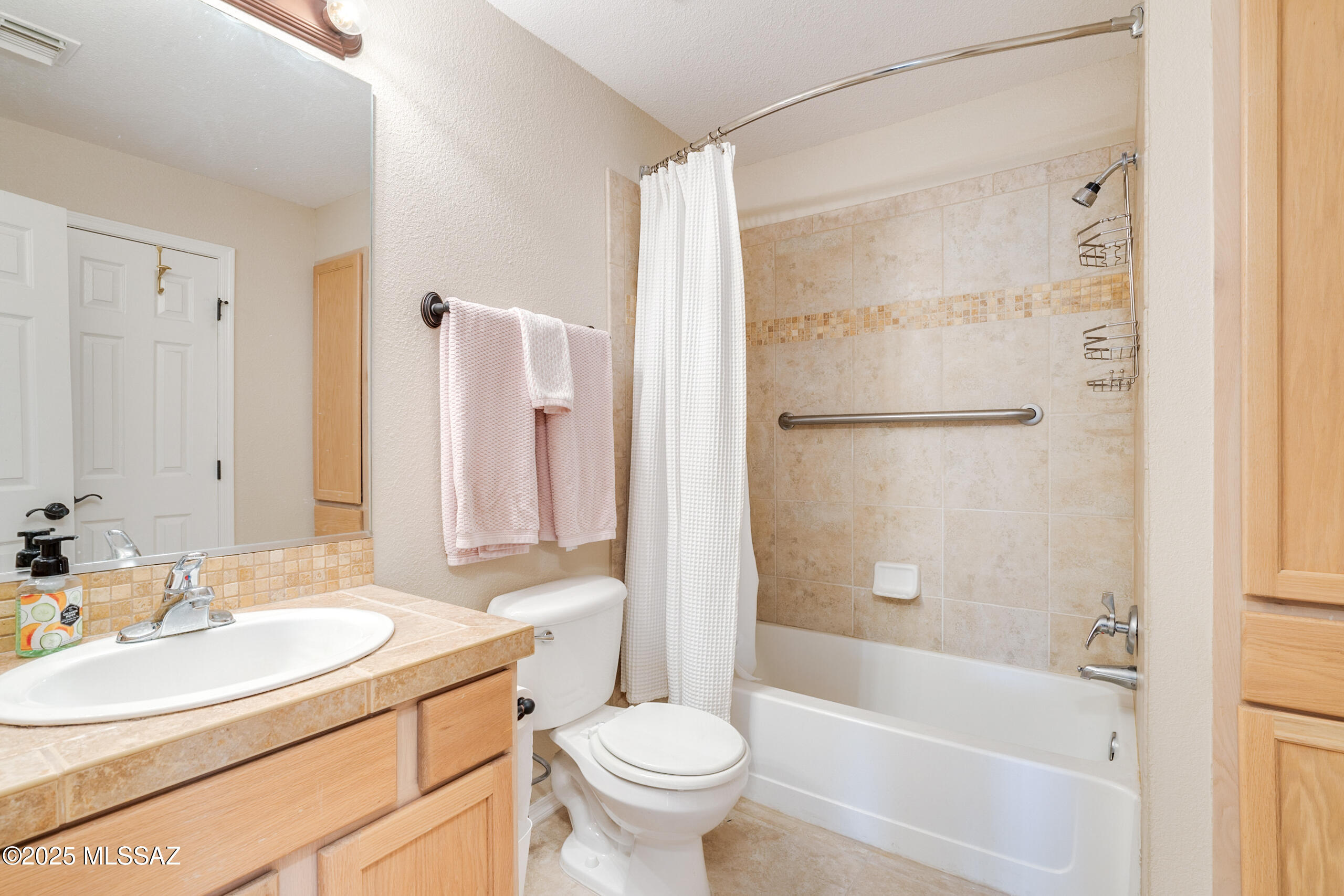 The Boulders at La Reserve Condominiums - Residential