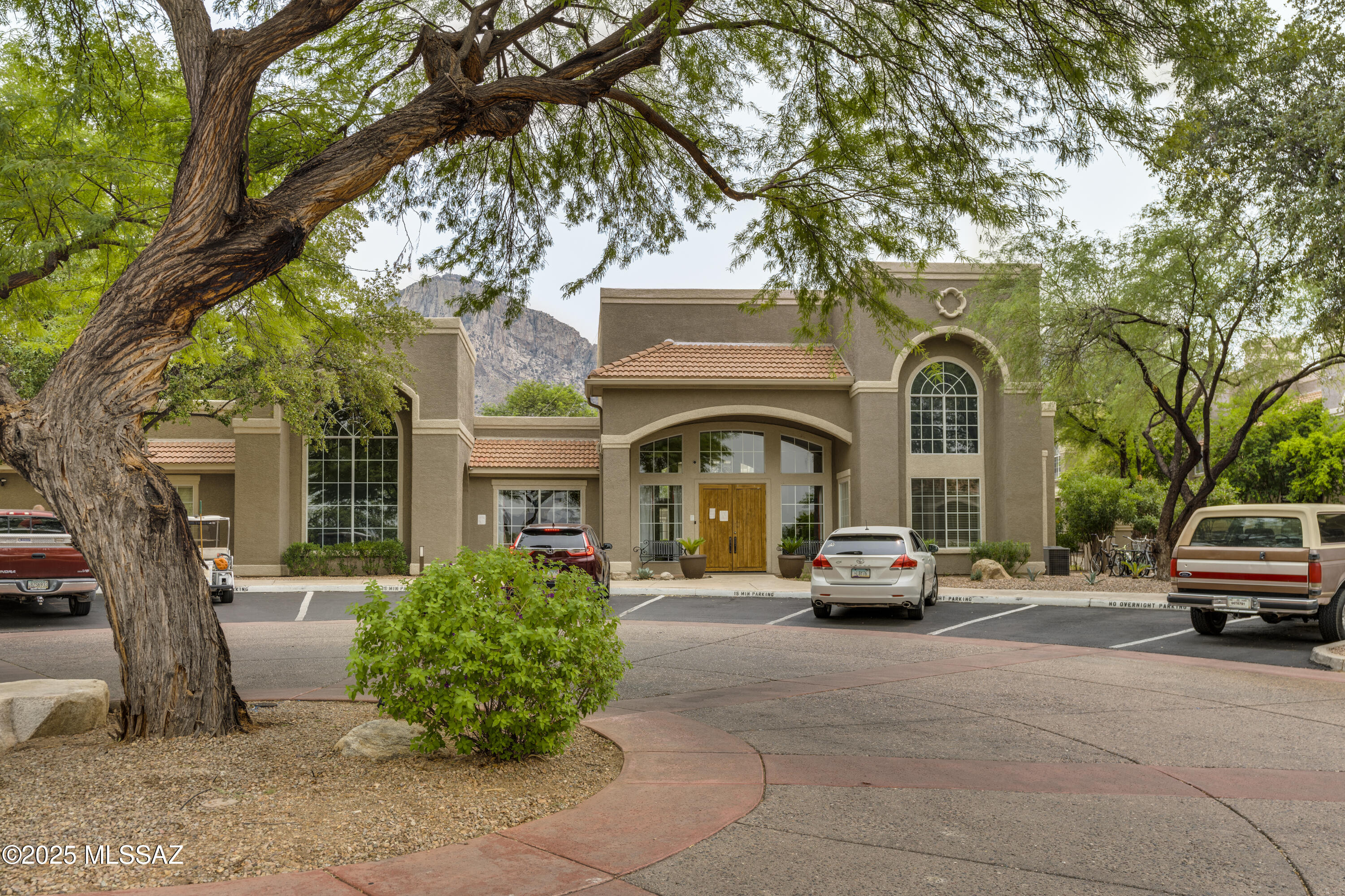 The Boulders at La Reserve Condominiums - Residential