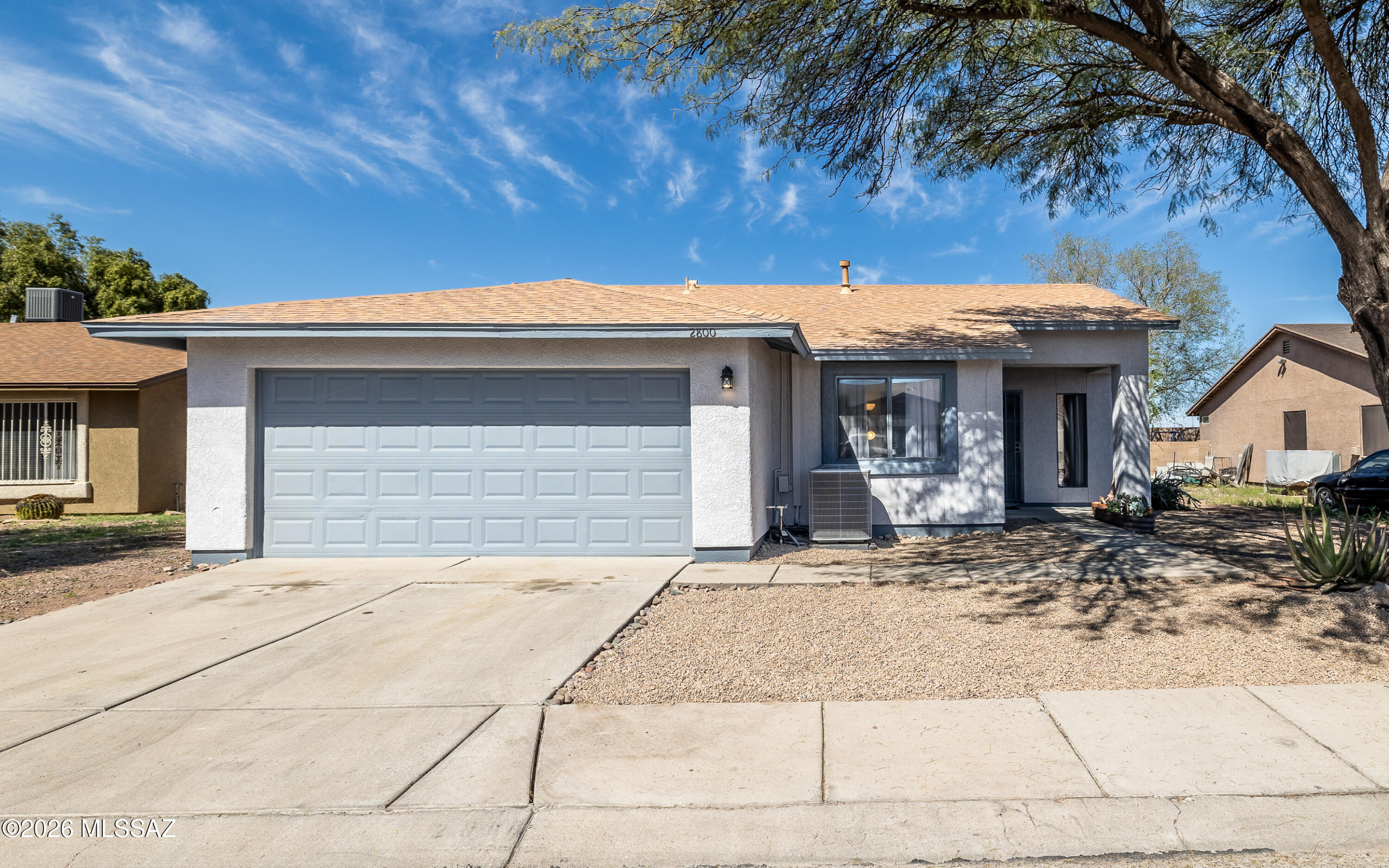 2800 W Calle De Rosita