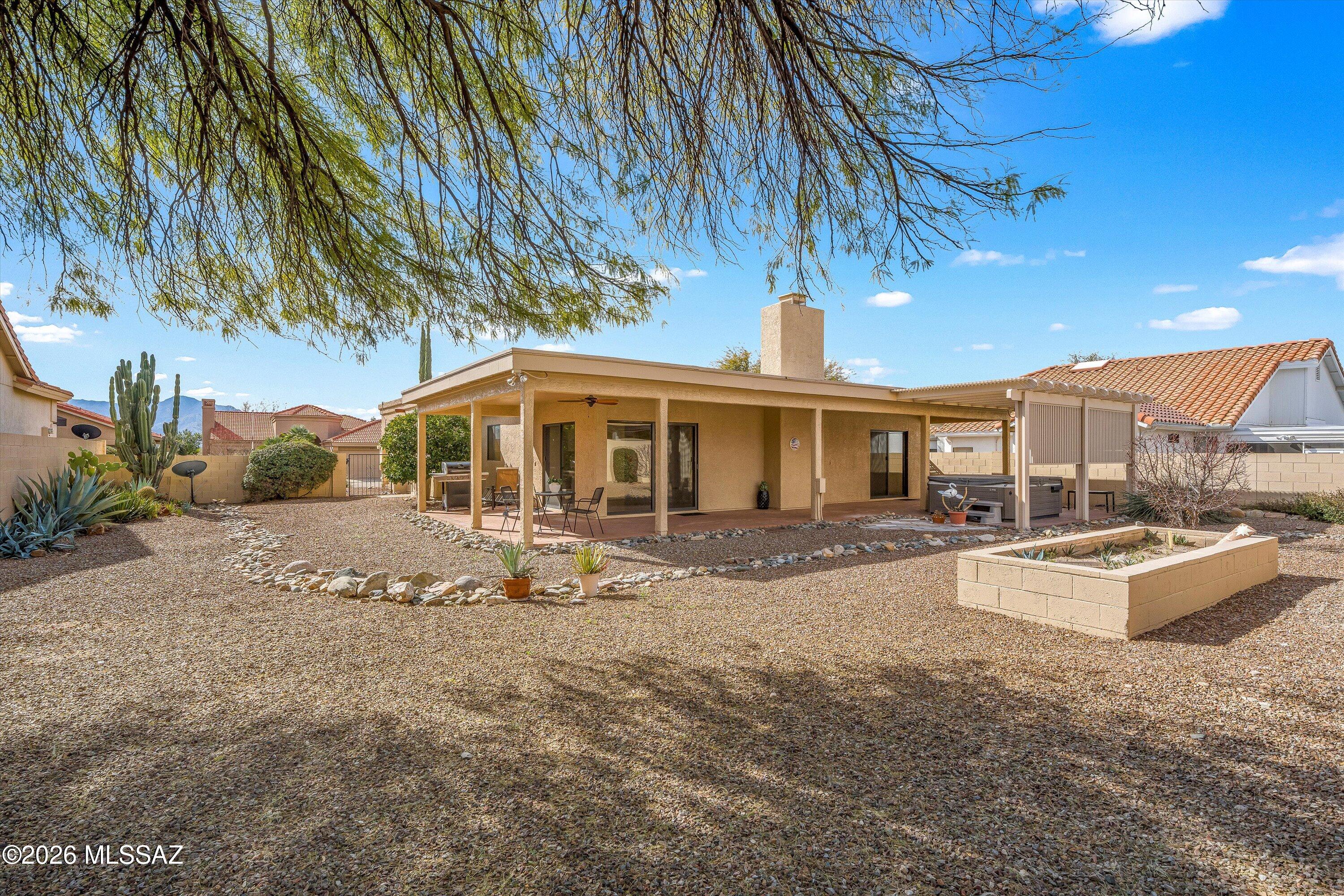 Saddlebrooke - Residential