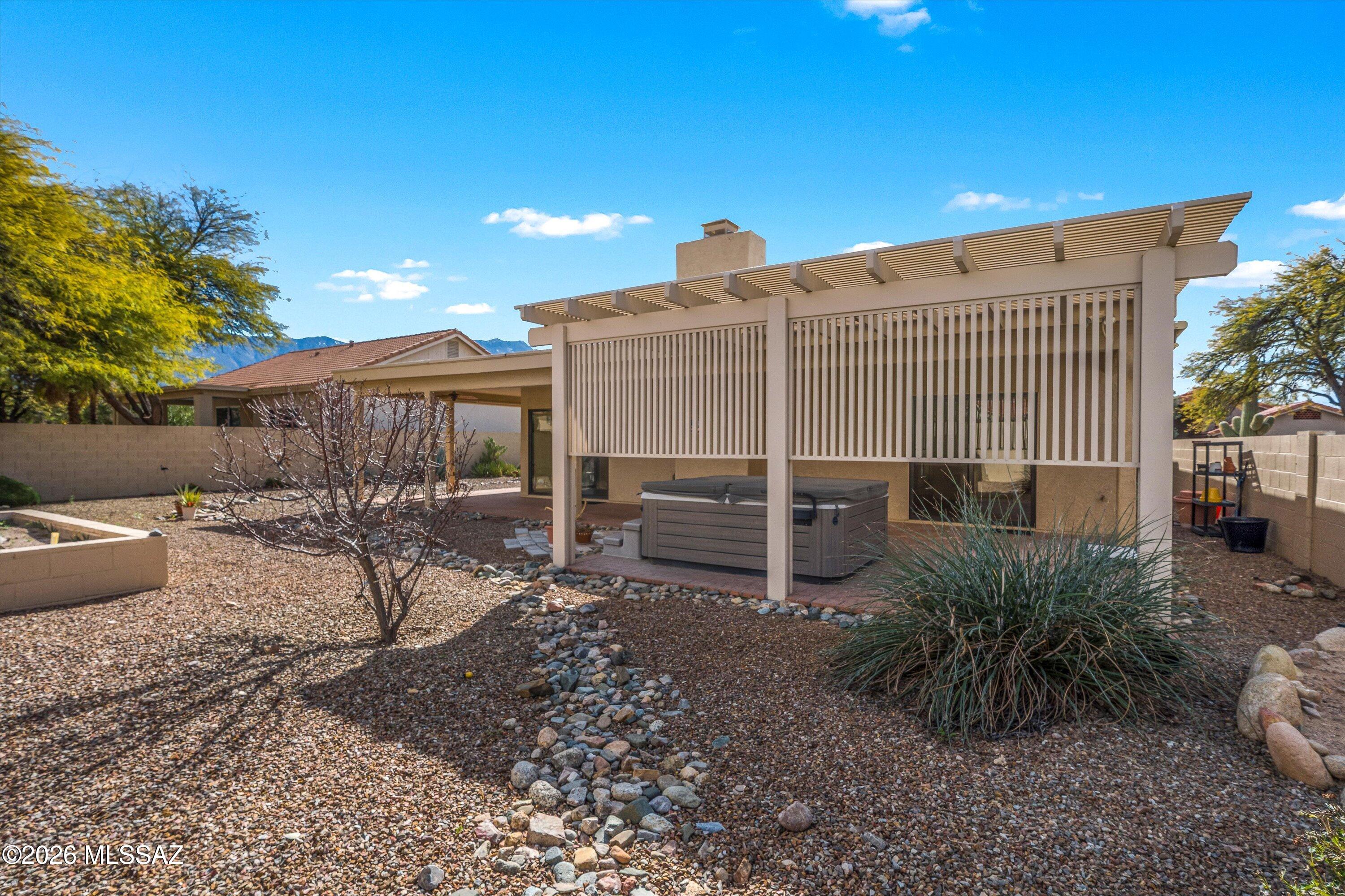 Saddlebrooke - Residential