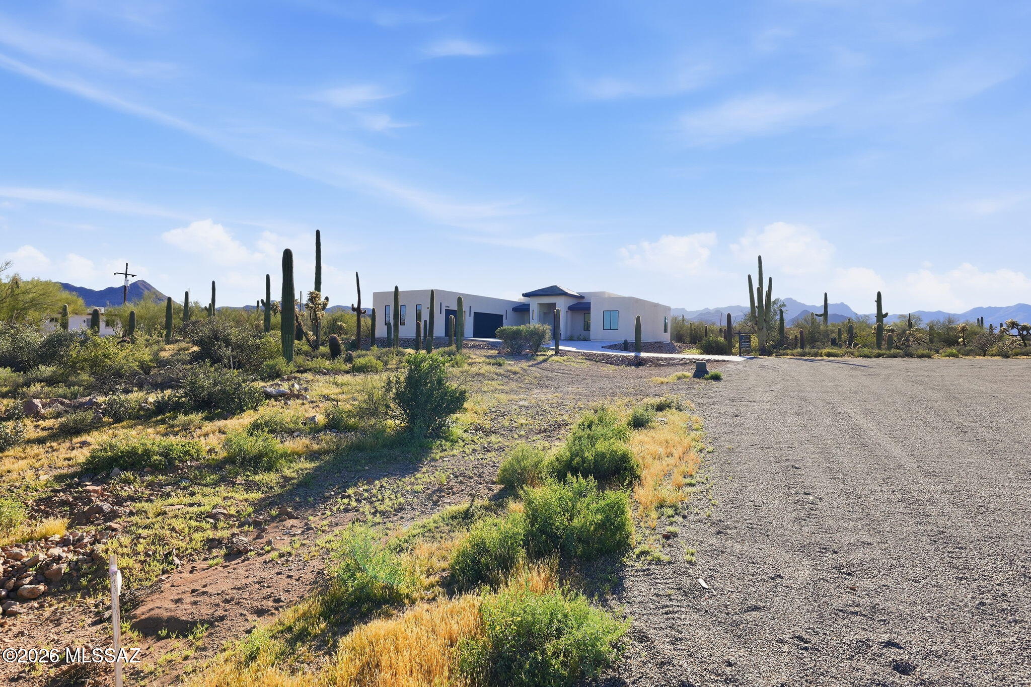 2537 N Lloyd Bush Drive