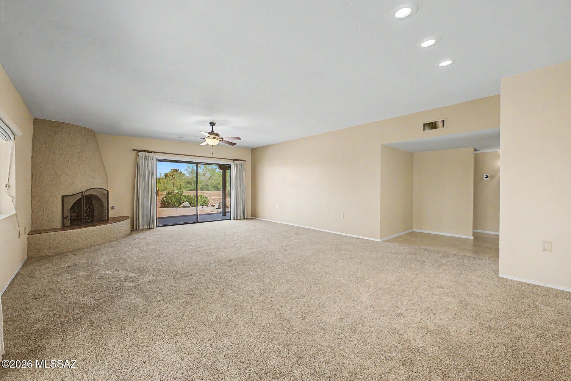La Cholla Hills(1-313) - Residential