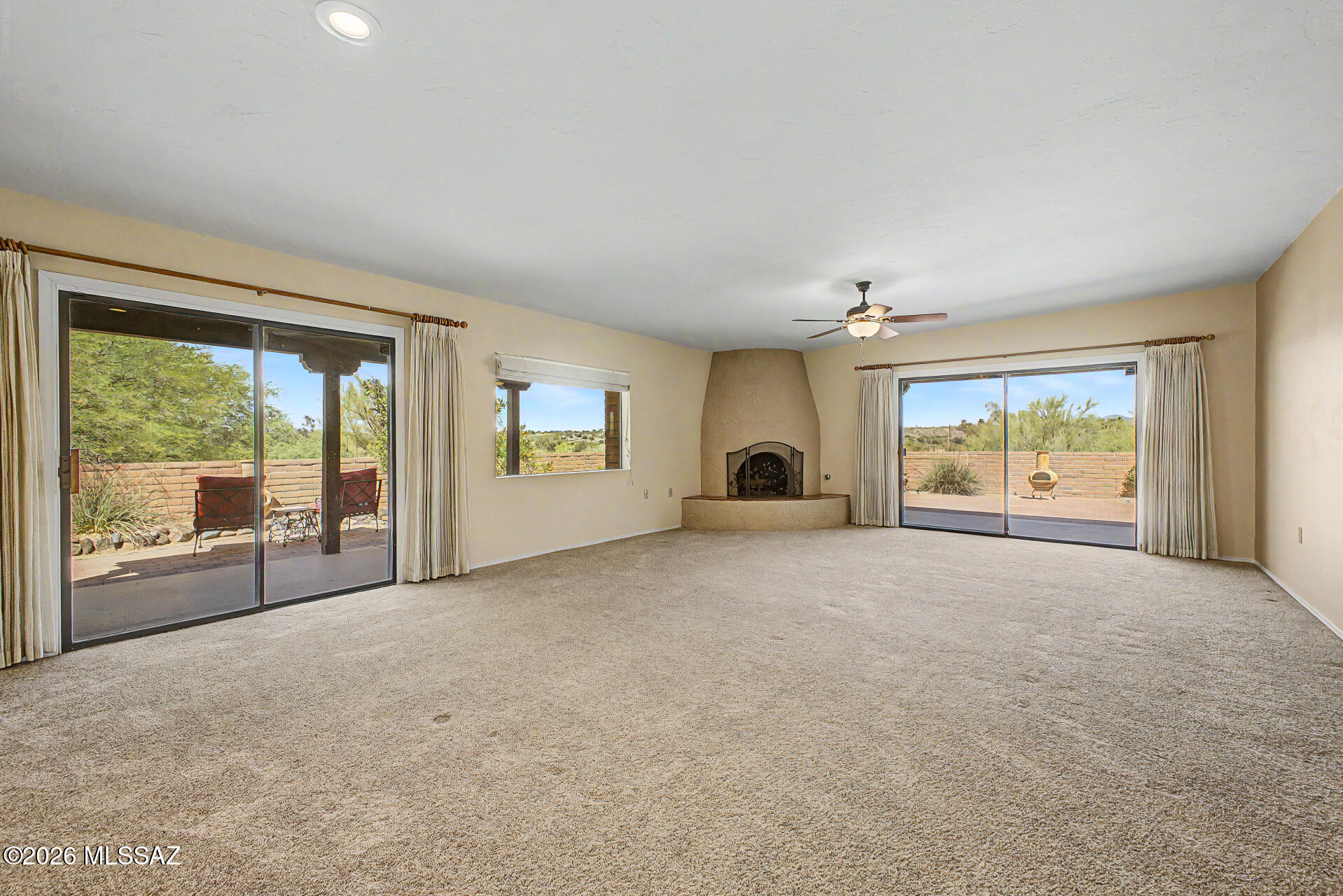 La Cholla Hills(1-313) - Residential