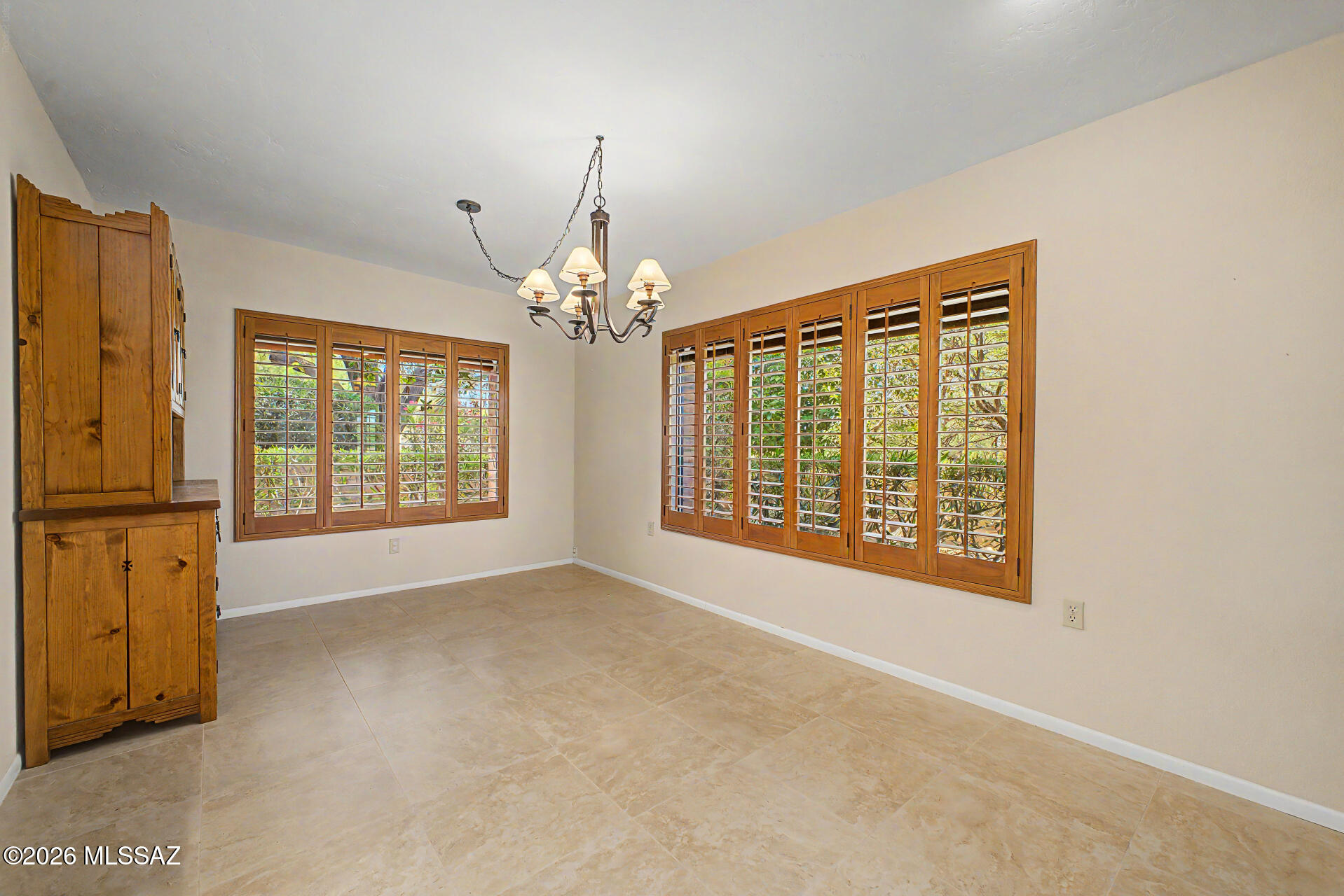 La Cholla Hills(1-313) - Residential
