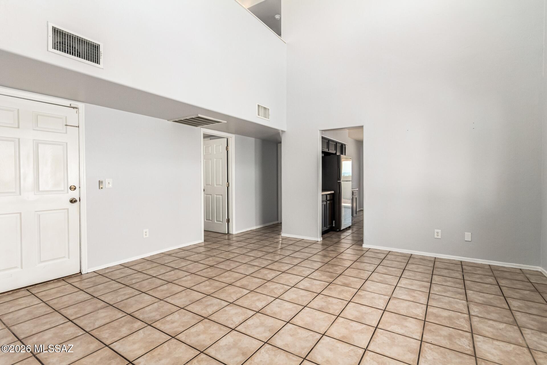 1624 E Calle Grandiosa