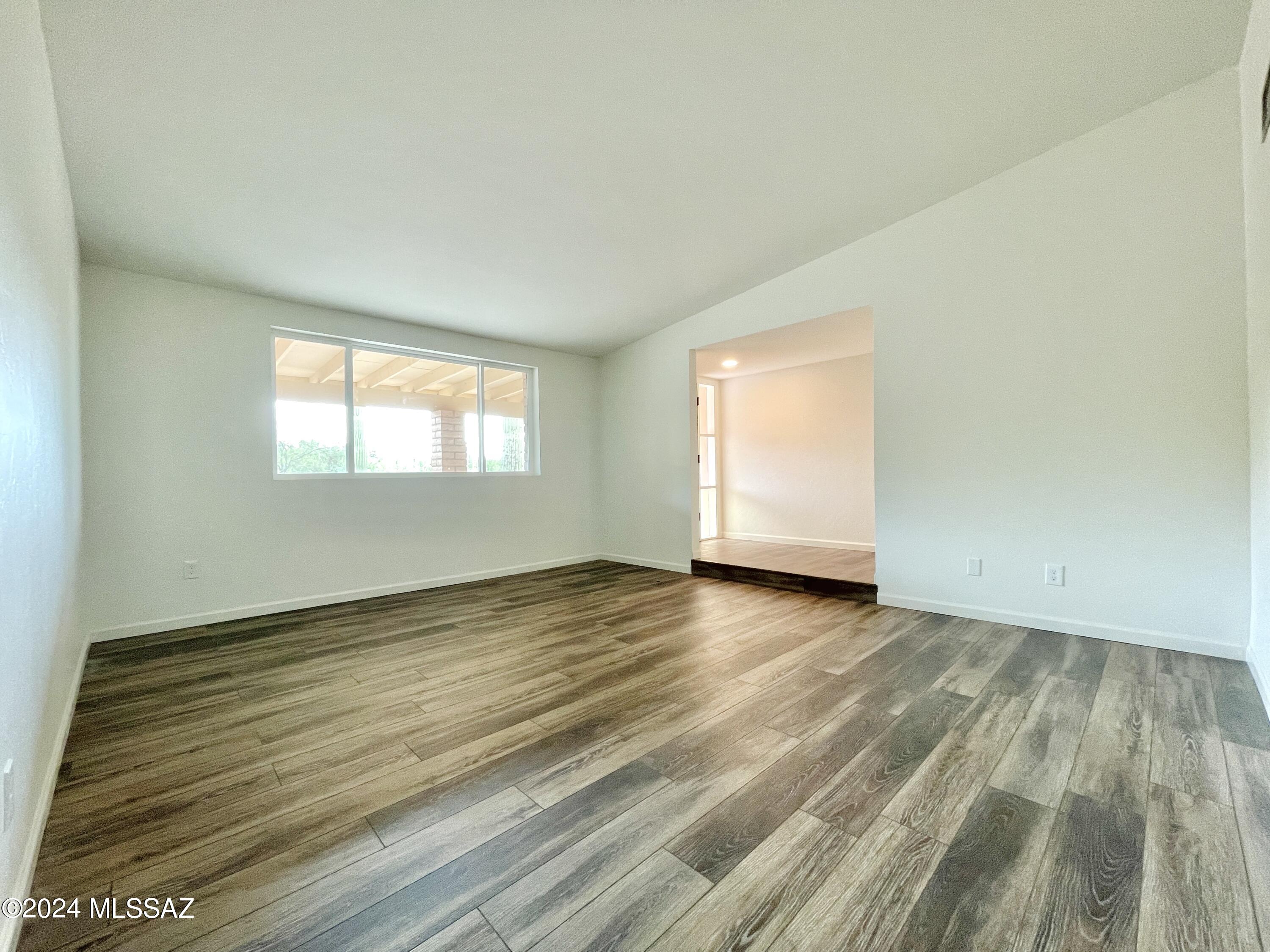 The Foothills Clusters (373-569) - Residential Lease