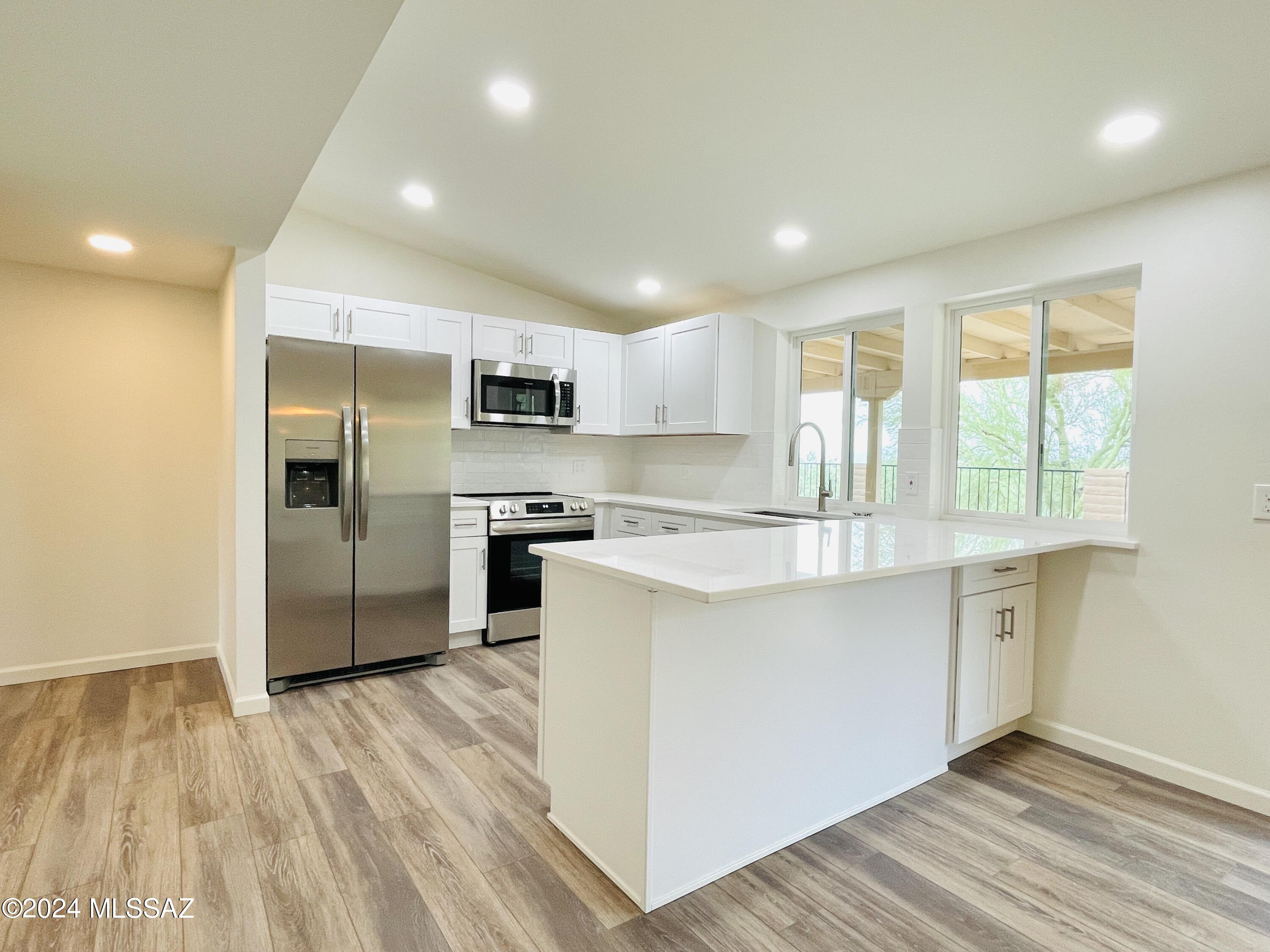 The Foothills Clusters (373-569) - Residential Lease