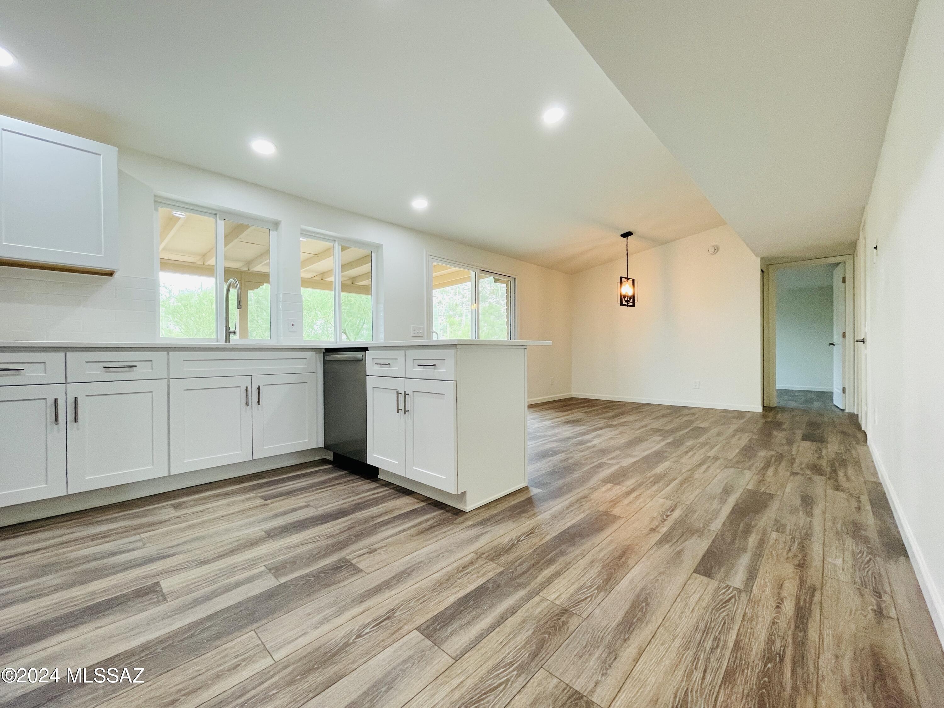 The Foothills Clusters (373-569) - Residential Lease