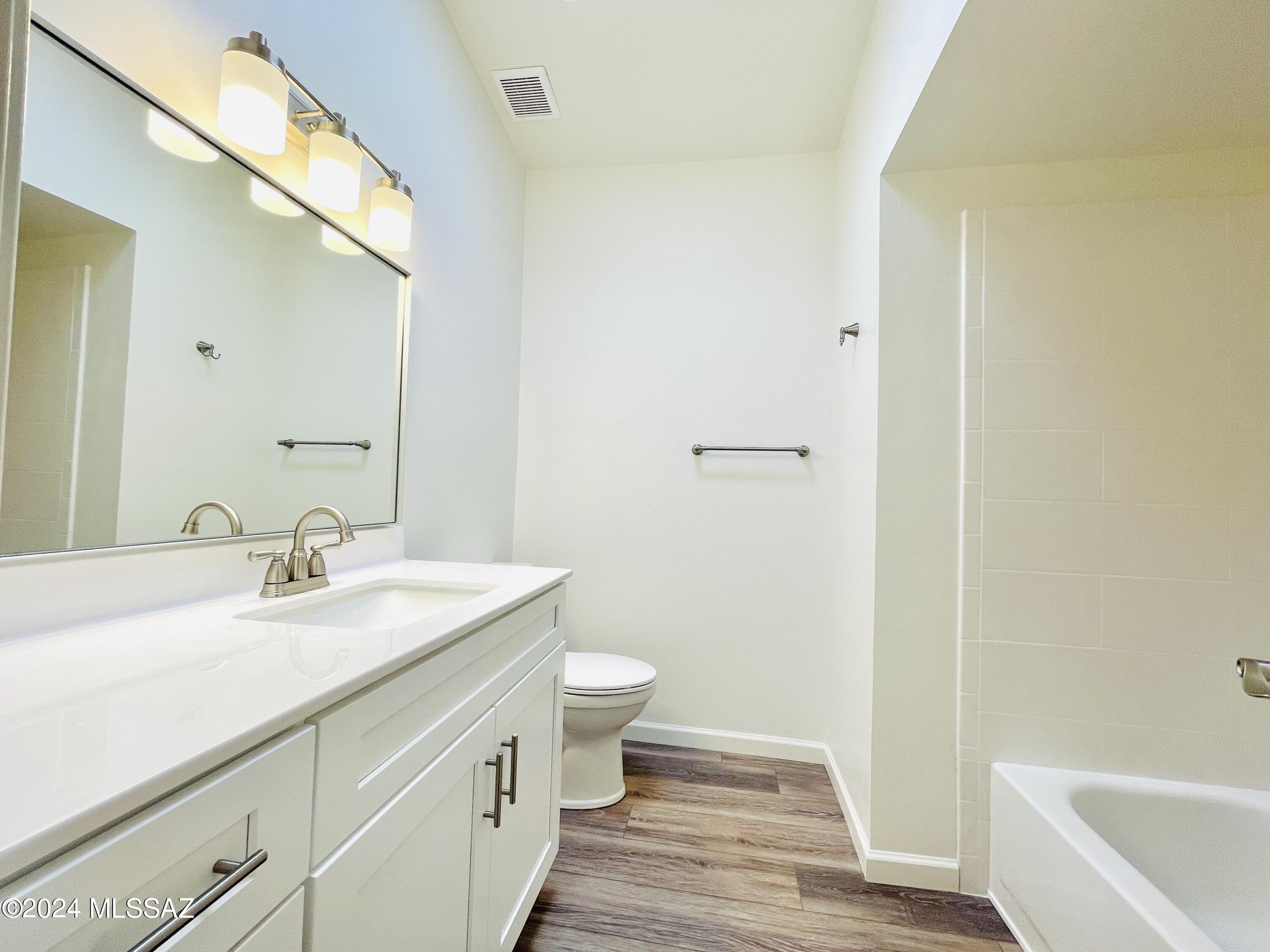 The Foothills Clusters (373-569) - Residential Lease
