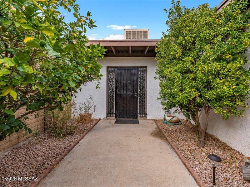Oro Valley Townhouses (47-52, 58-91) - Residential