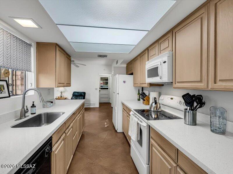 Oro Valley Townhouses (47-52, 58-91) - Residential