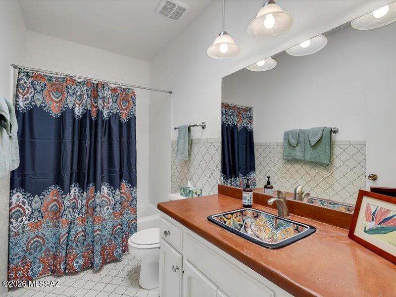 Oro Valley Townhouses (47-52, 58-91) - Residential