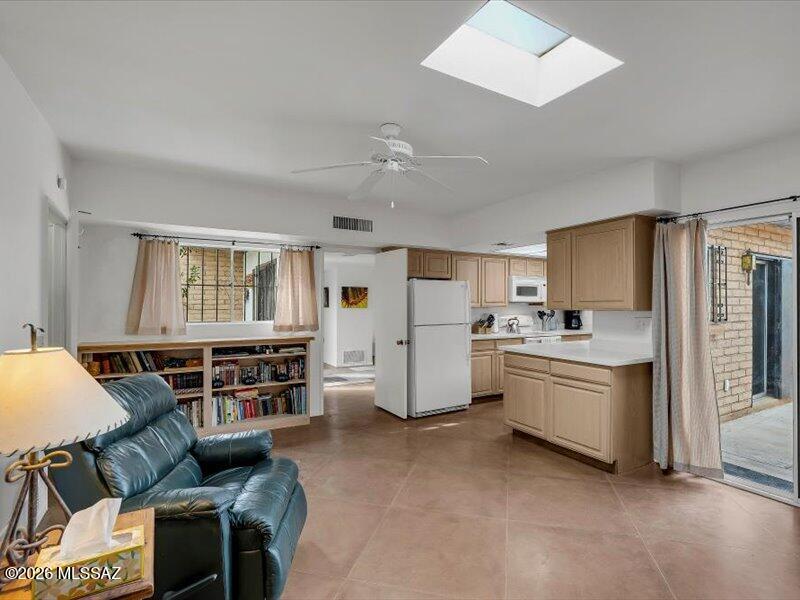 Oro Valley Townhouses (47-52, 58-91) - Residential
