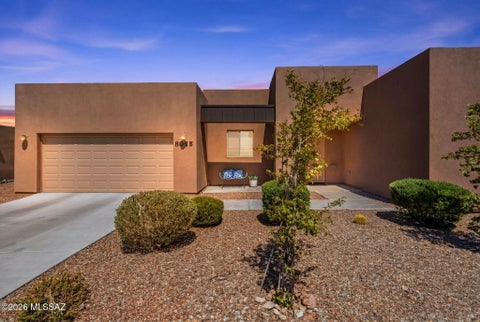 Photo of 8015 S Galileo Lane, Tucson, AZ 85747 (MLS # 22621890)