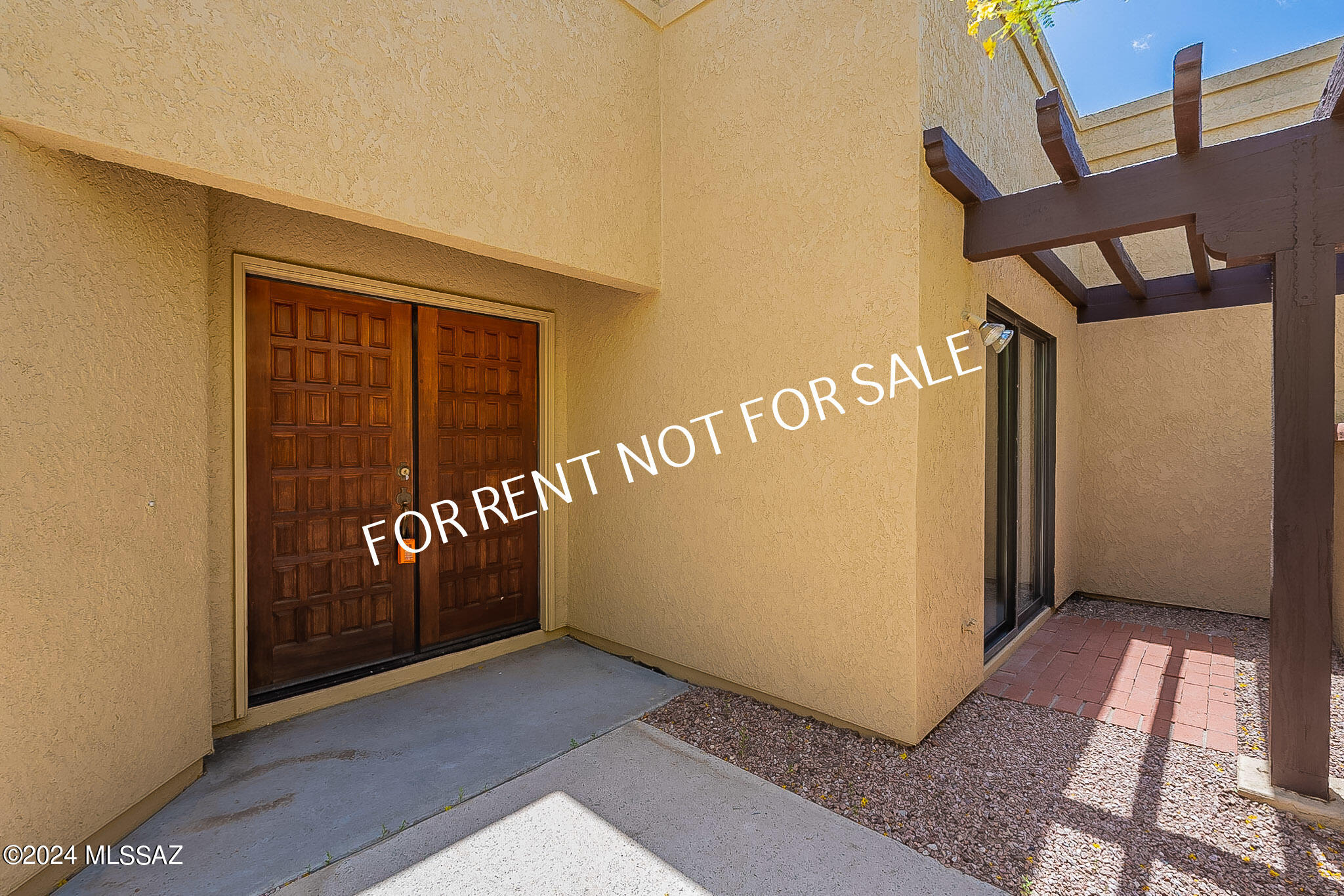 El Conquistador Resort Patio Homes (96-154) - Residential Lease