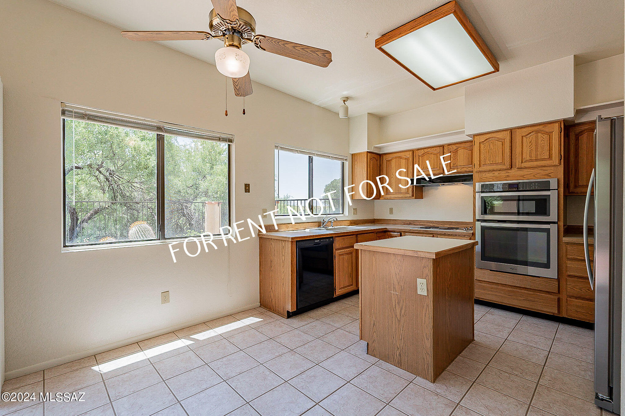 El Conquistador Resort Patio Homes (96-154) - Residential Lease