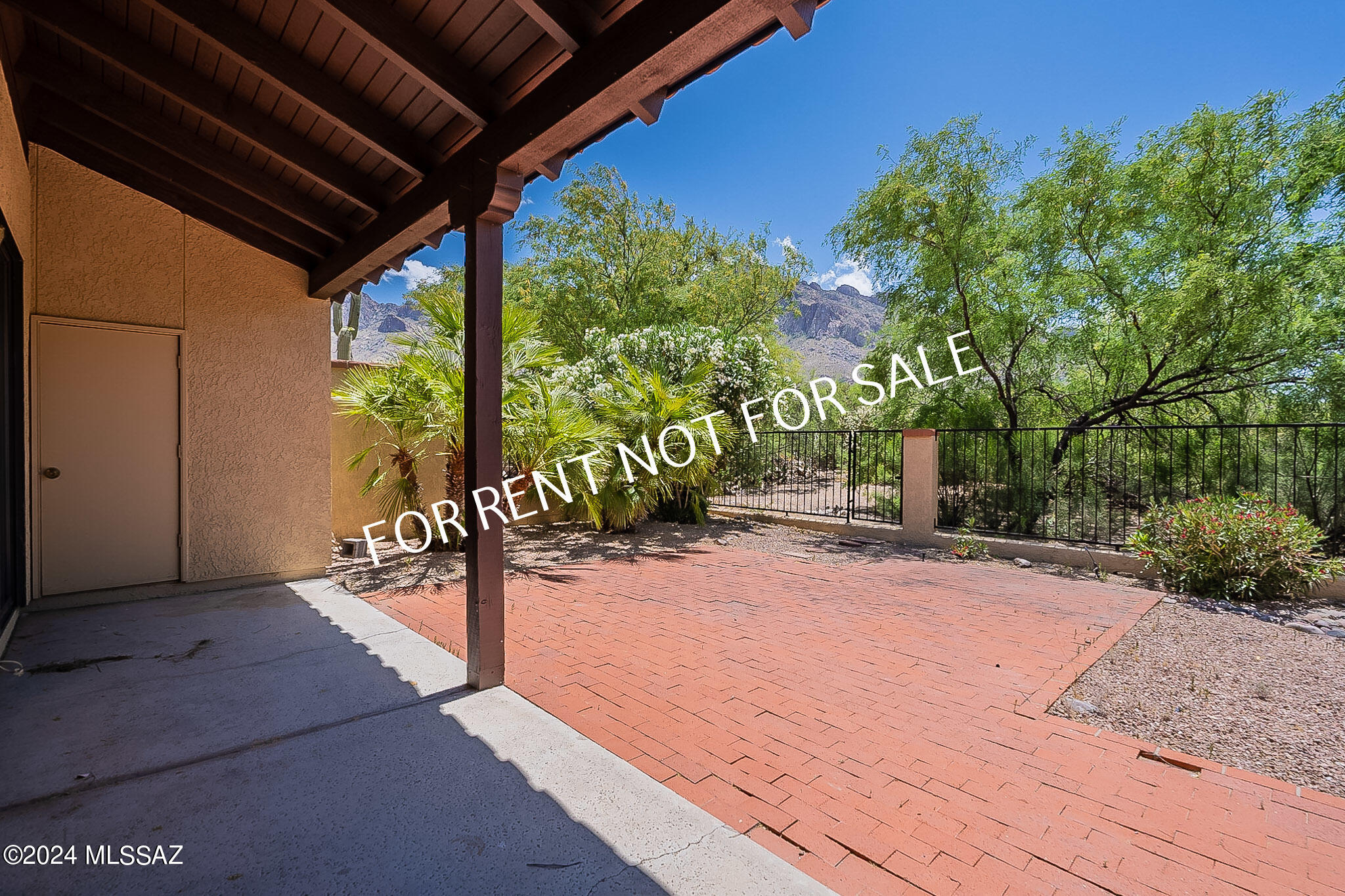 El Conquistador Resort Patio Homes (96-154) - Residential Lease