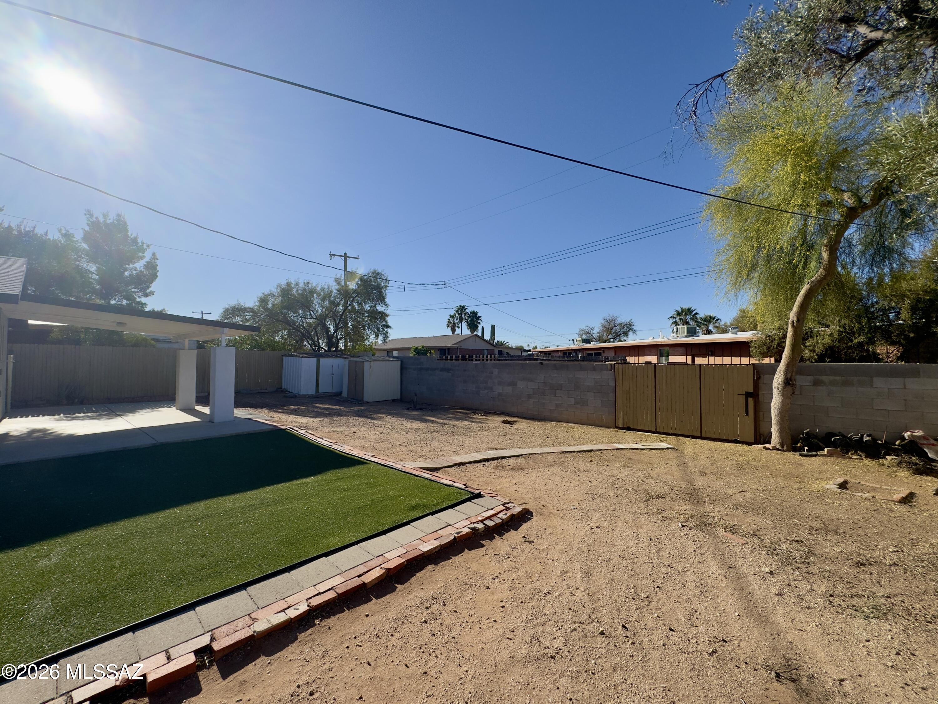 Longview Estates (1-56) - Residential Lease