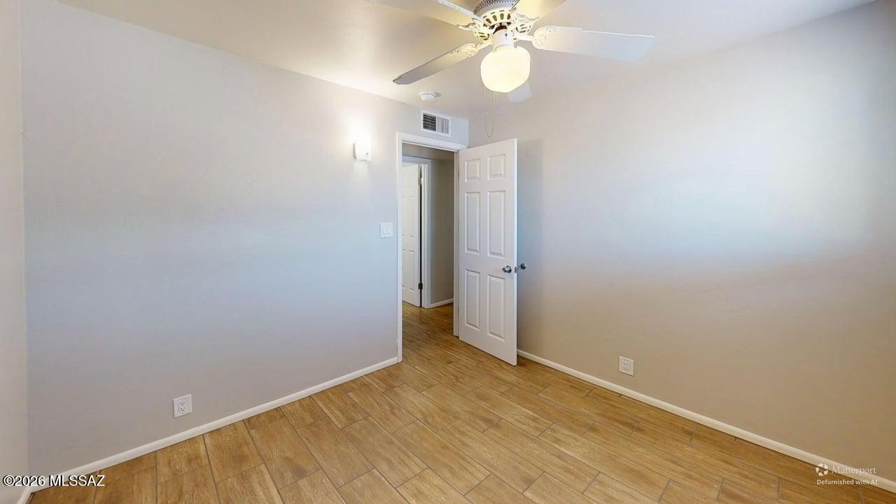 Longview Estates (1-56) - Residential Lease