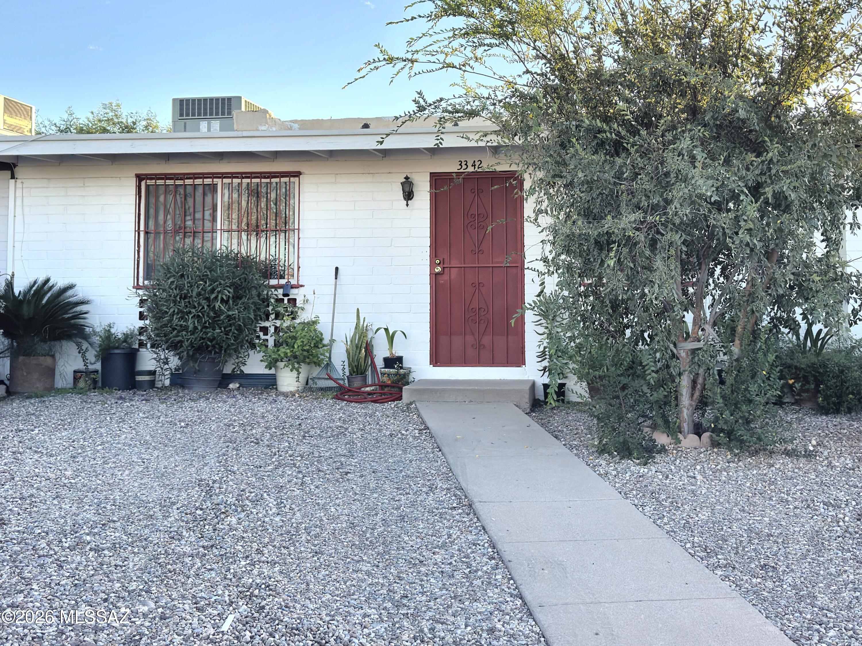 3342 S Lloyd Vista