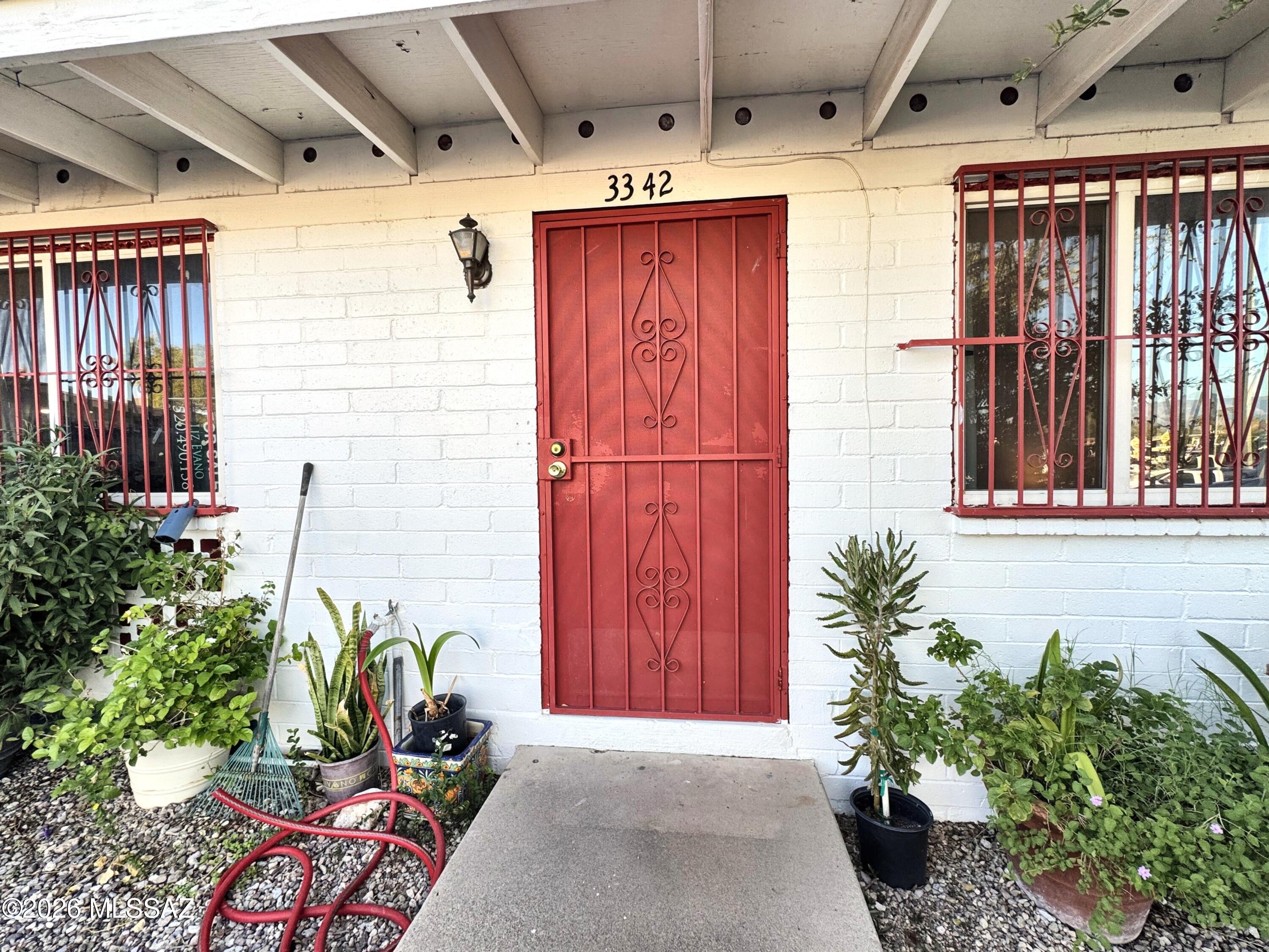 3342 S Lloyd Vista