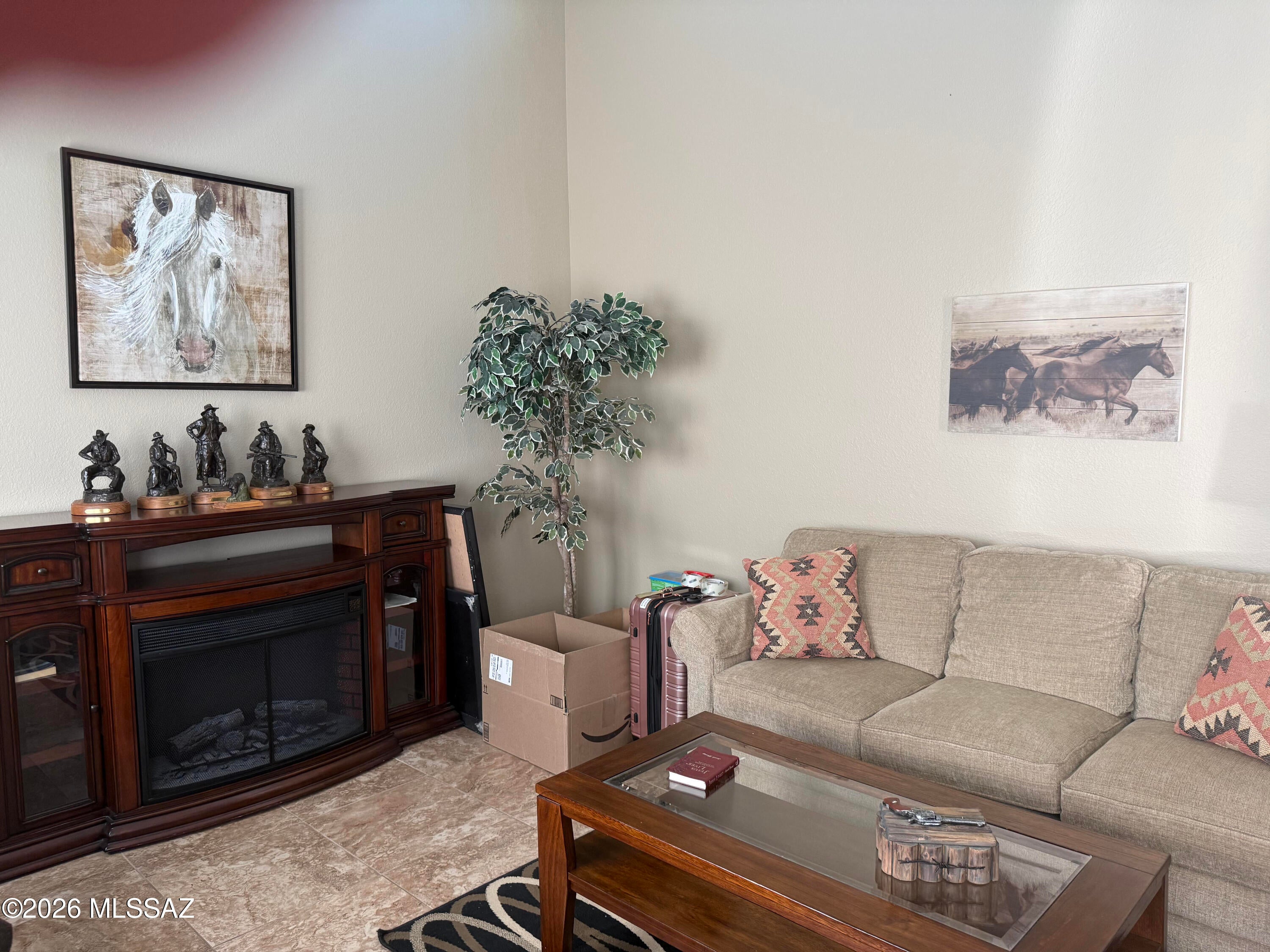 204 N Cobalt Drive