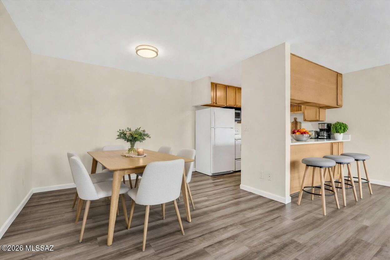 812 S Langley Avenue 104