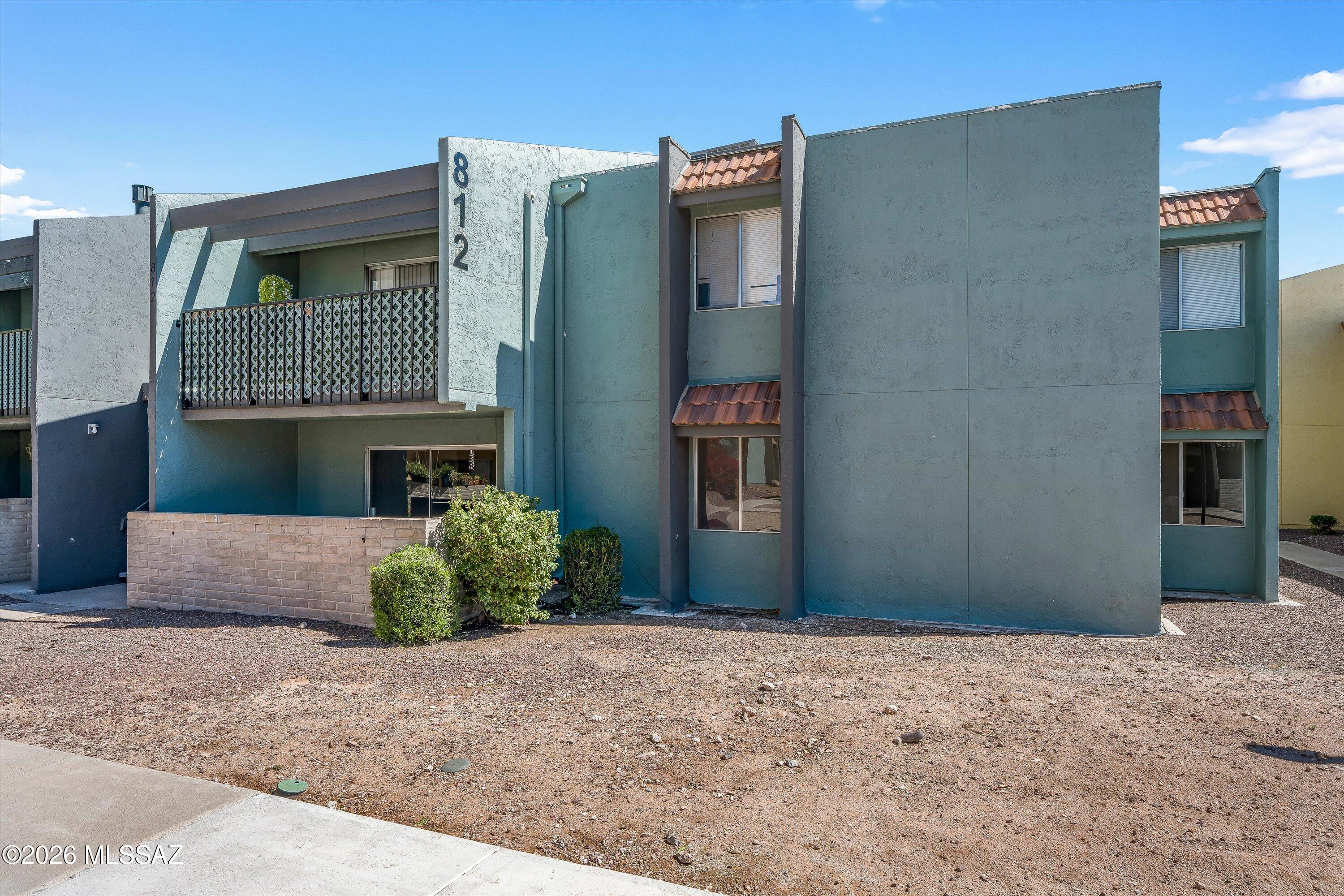 812 S Langley Avenue 104