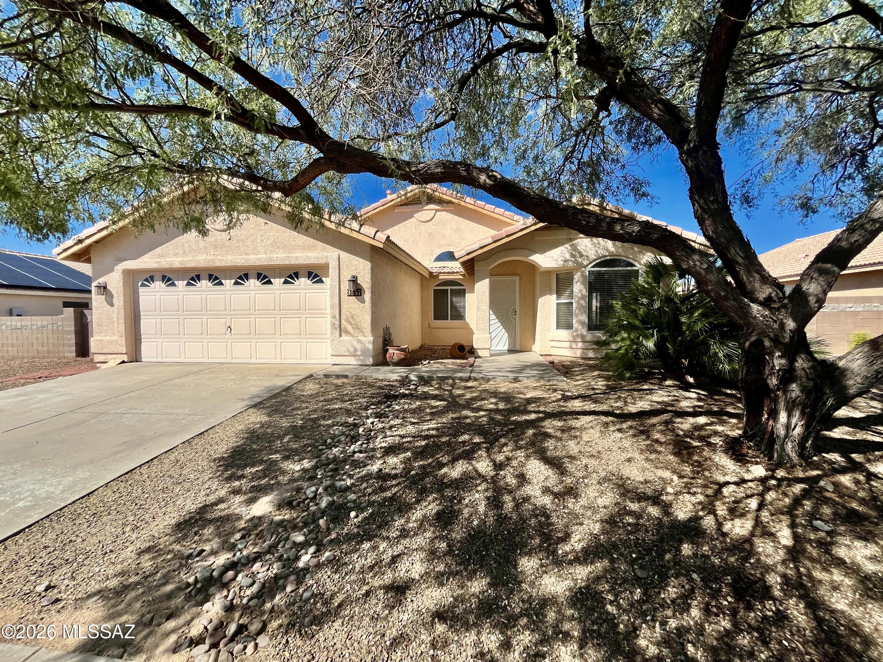 Hidden Vista (1-147) - Residential Lease
