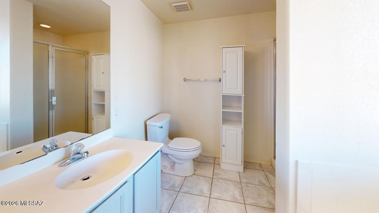Hidden Vista (1-147) - Residential Lease