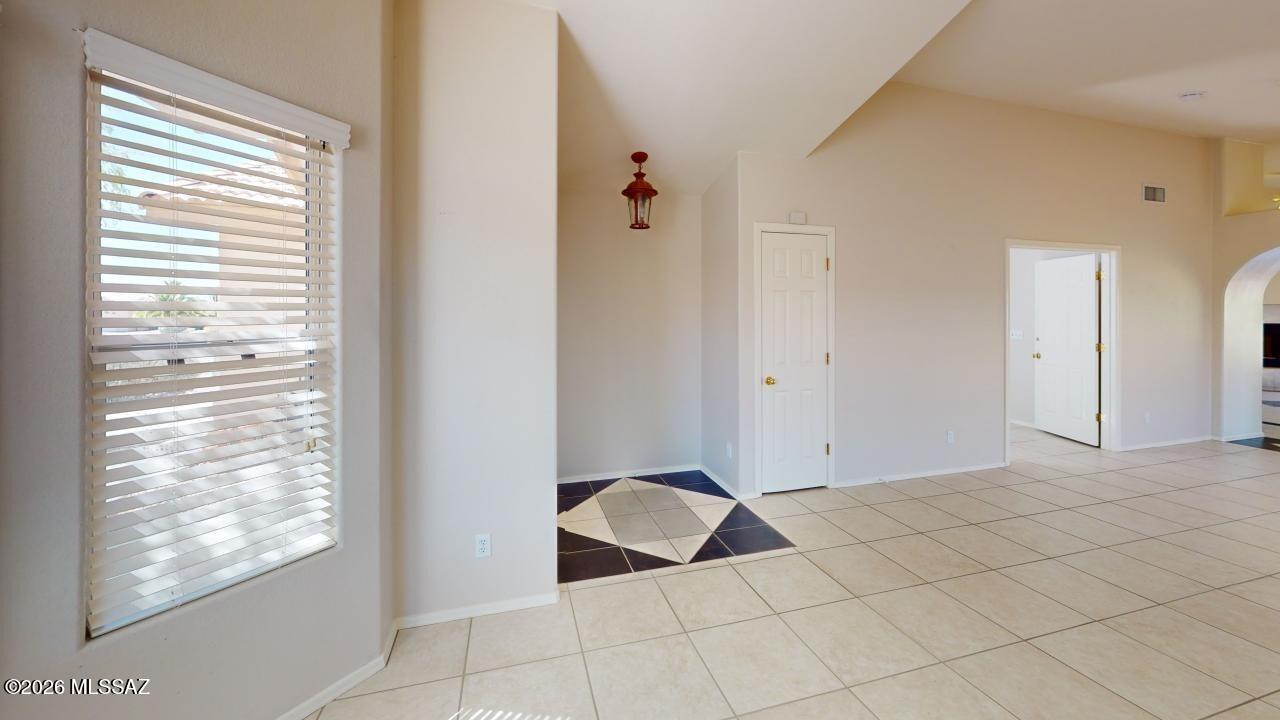 Hidden Vista (1-147) - Residential Lease