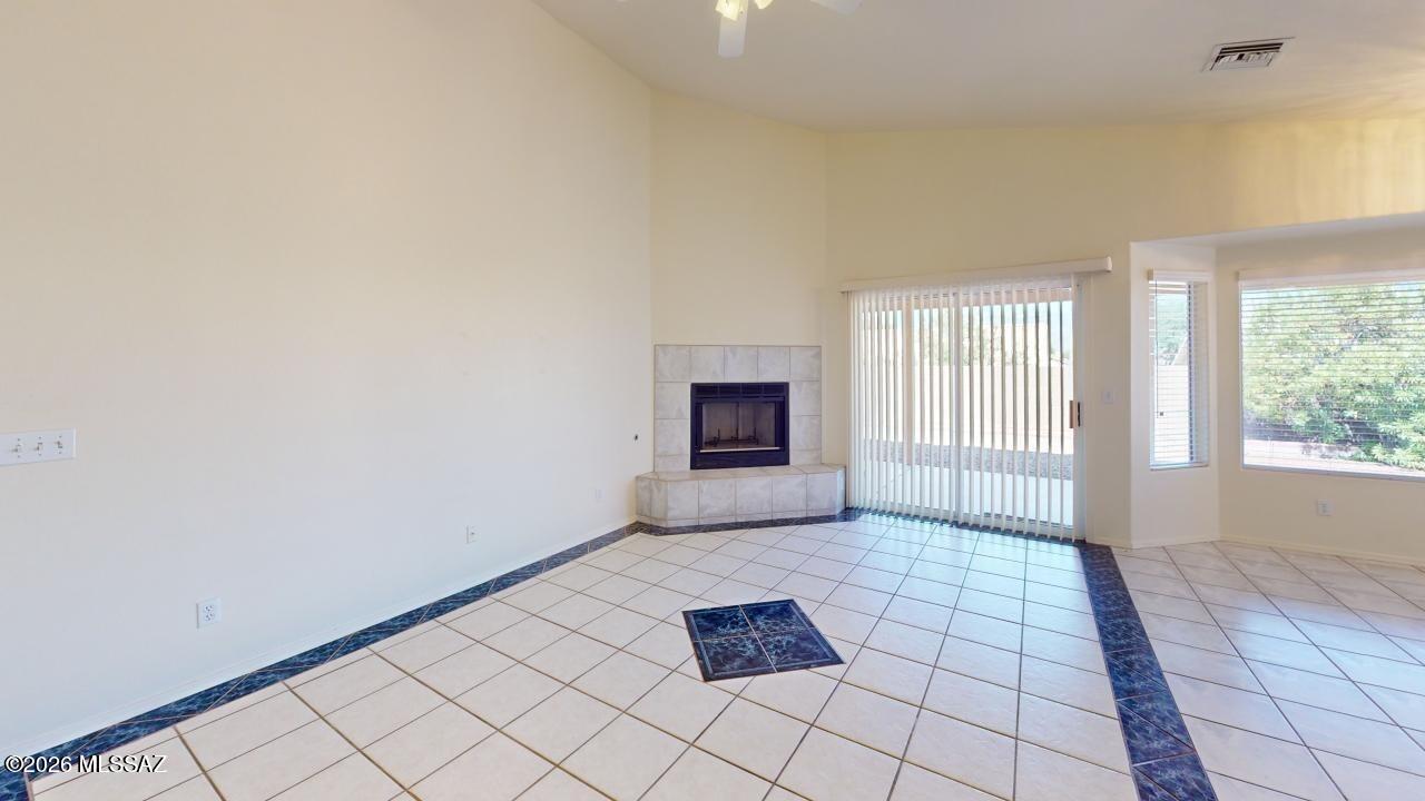 Hidden Vista (1-147) - Residential Lease