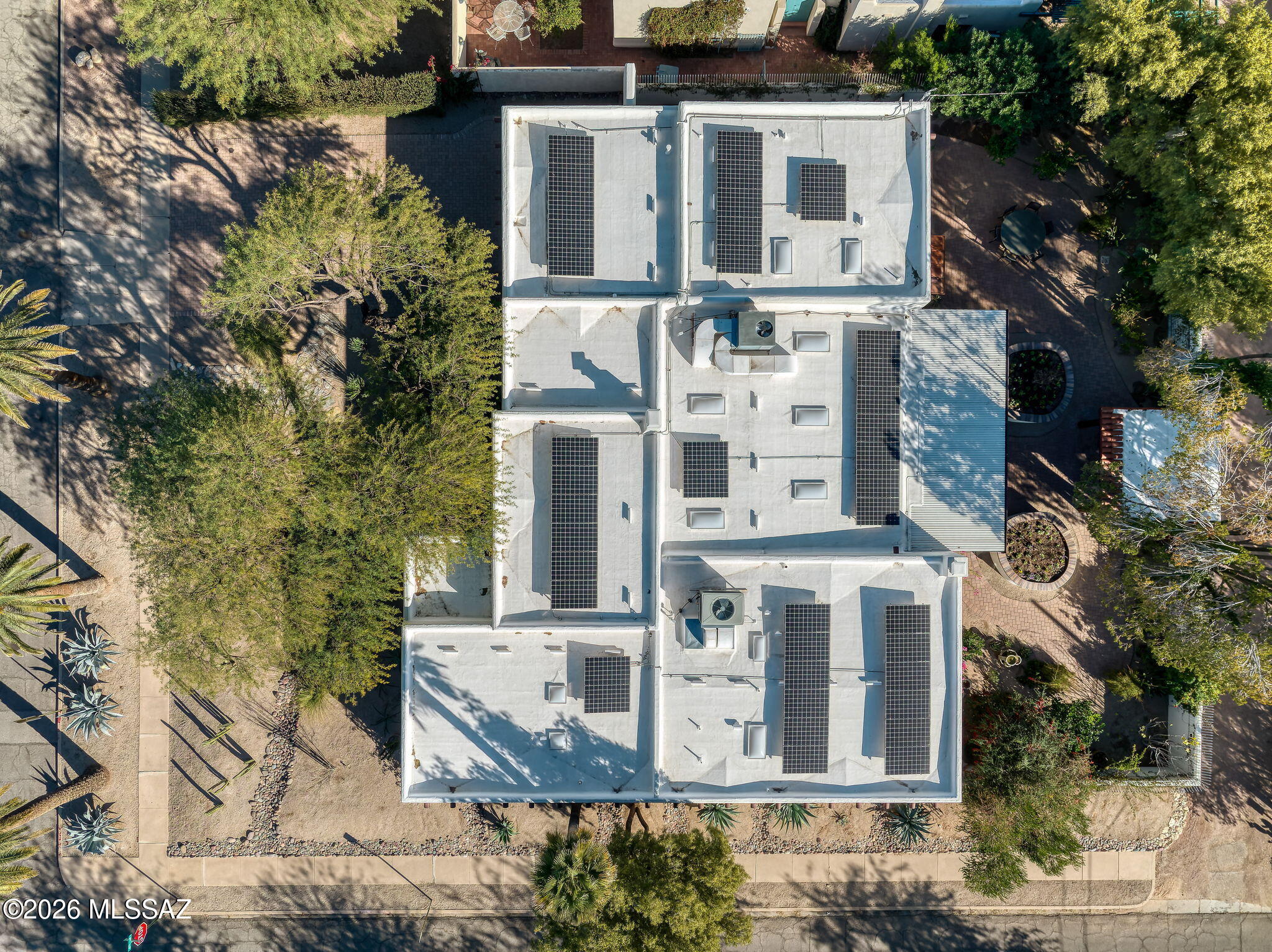 University Manor - Residential