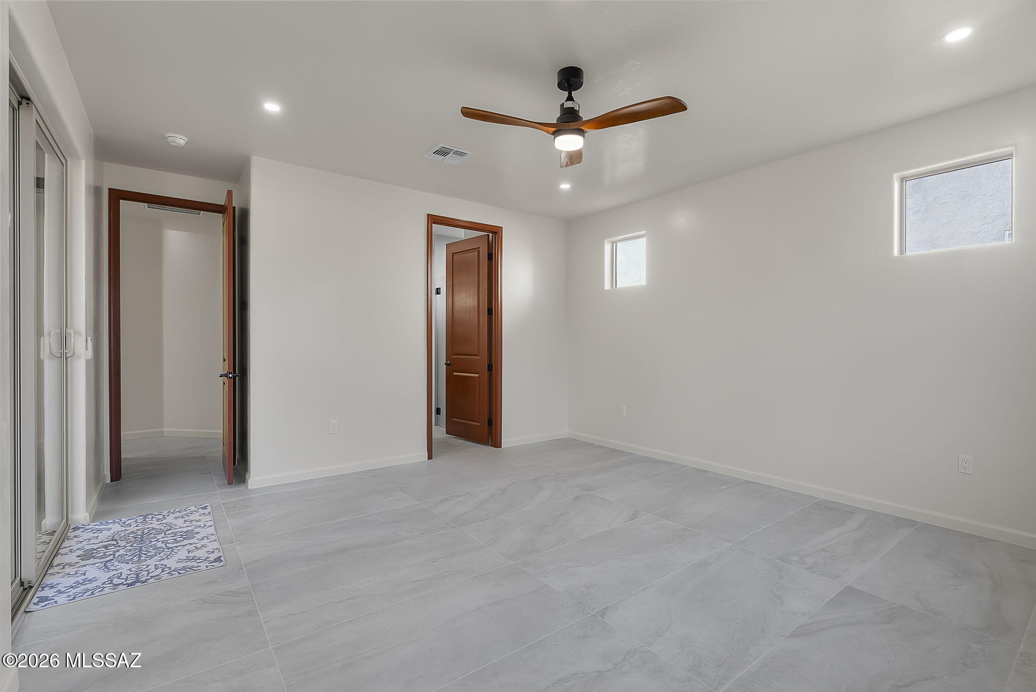 Barrio Sentinel Hill - Residential