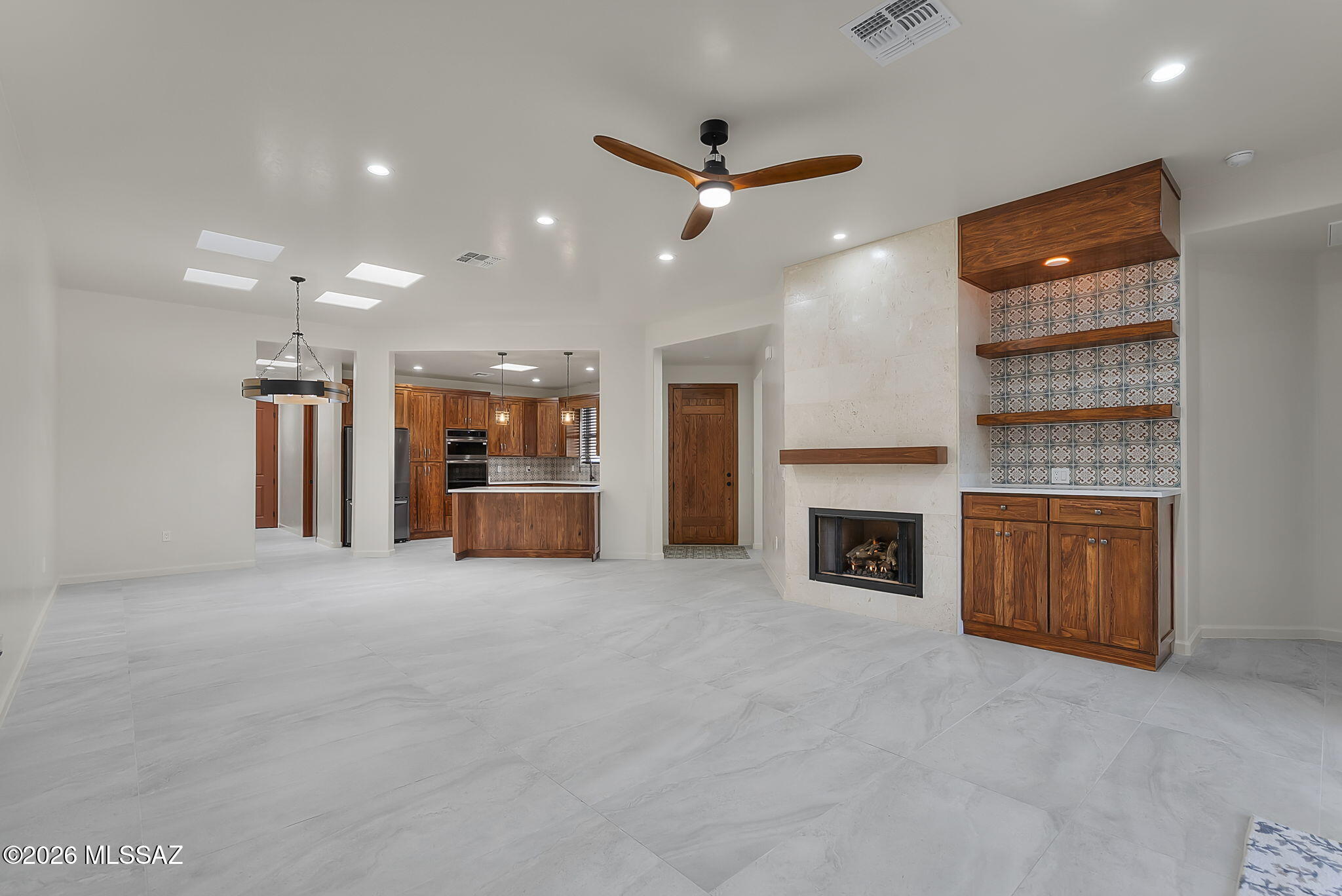 Barrio Sentinel Hill - Residential