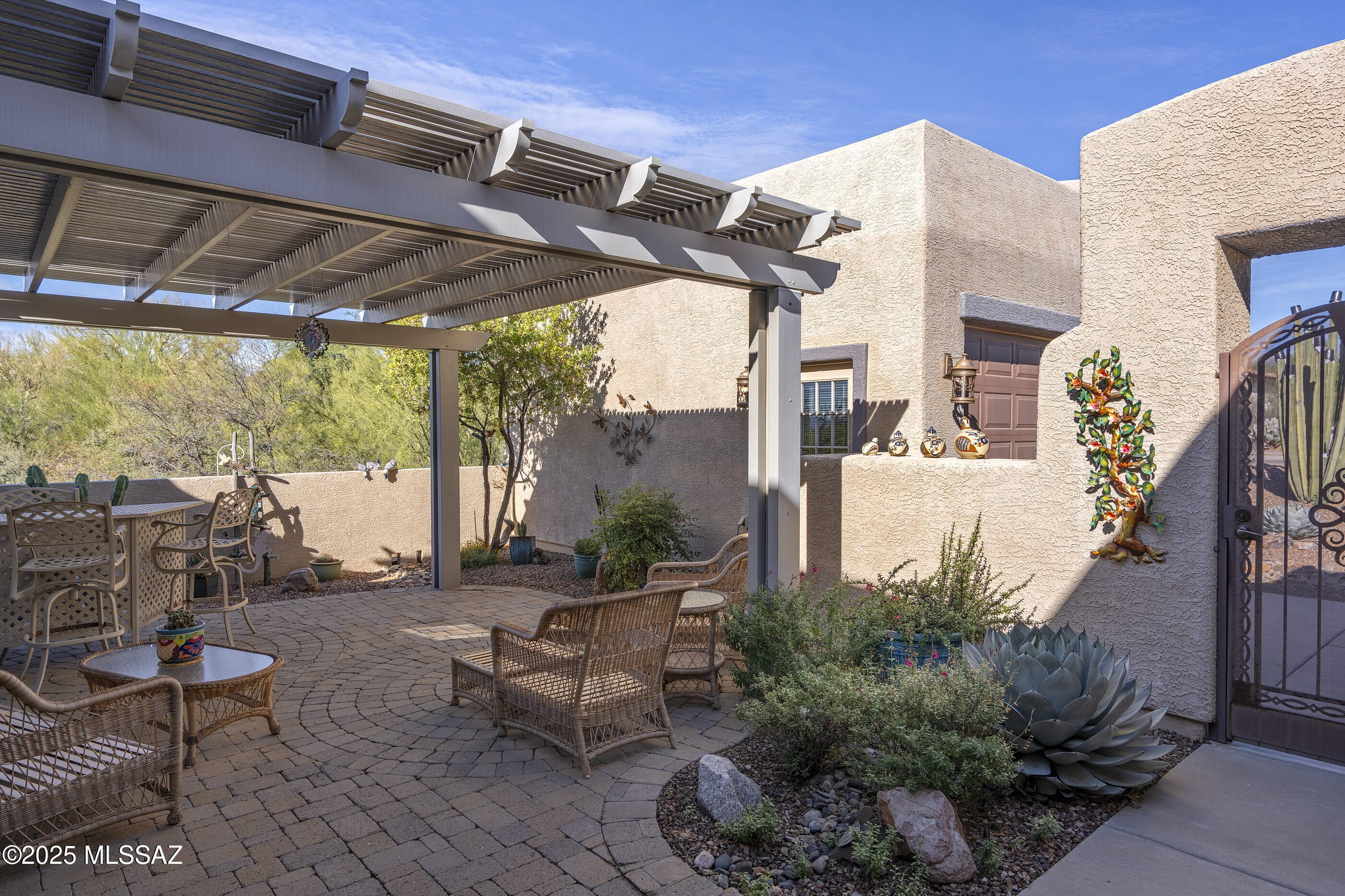 715 W Granite View Drive