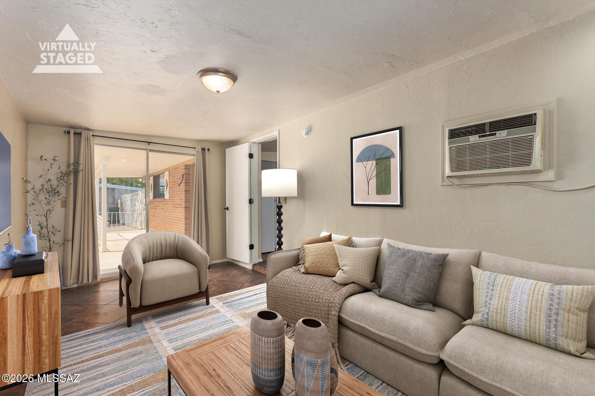 6632 W Camino Pizarro