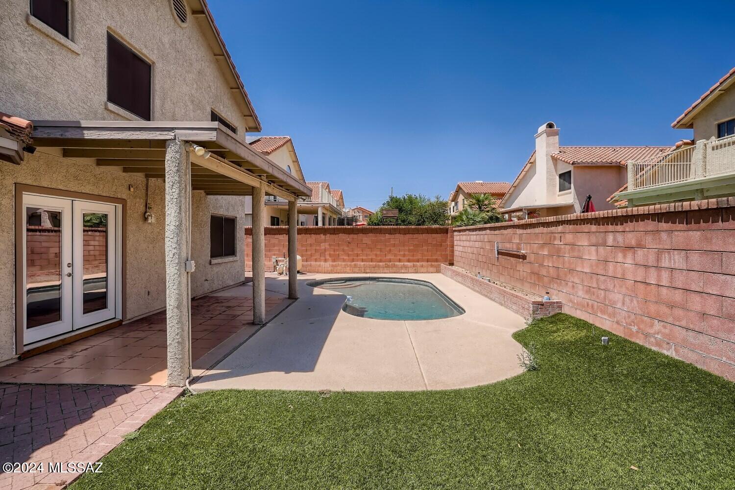 Villages Of La Canada (The) - Residential Lease