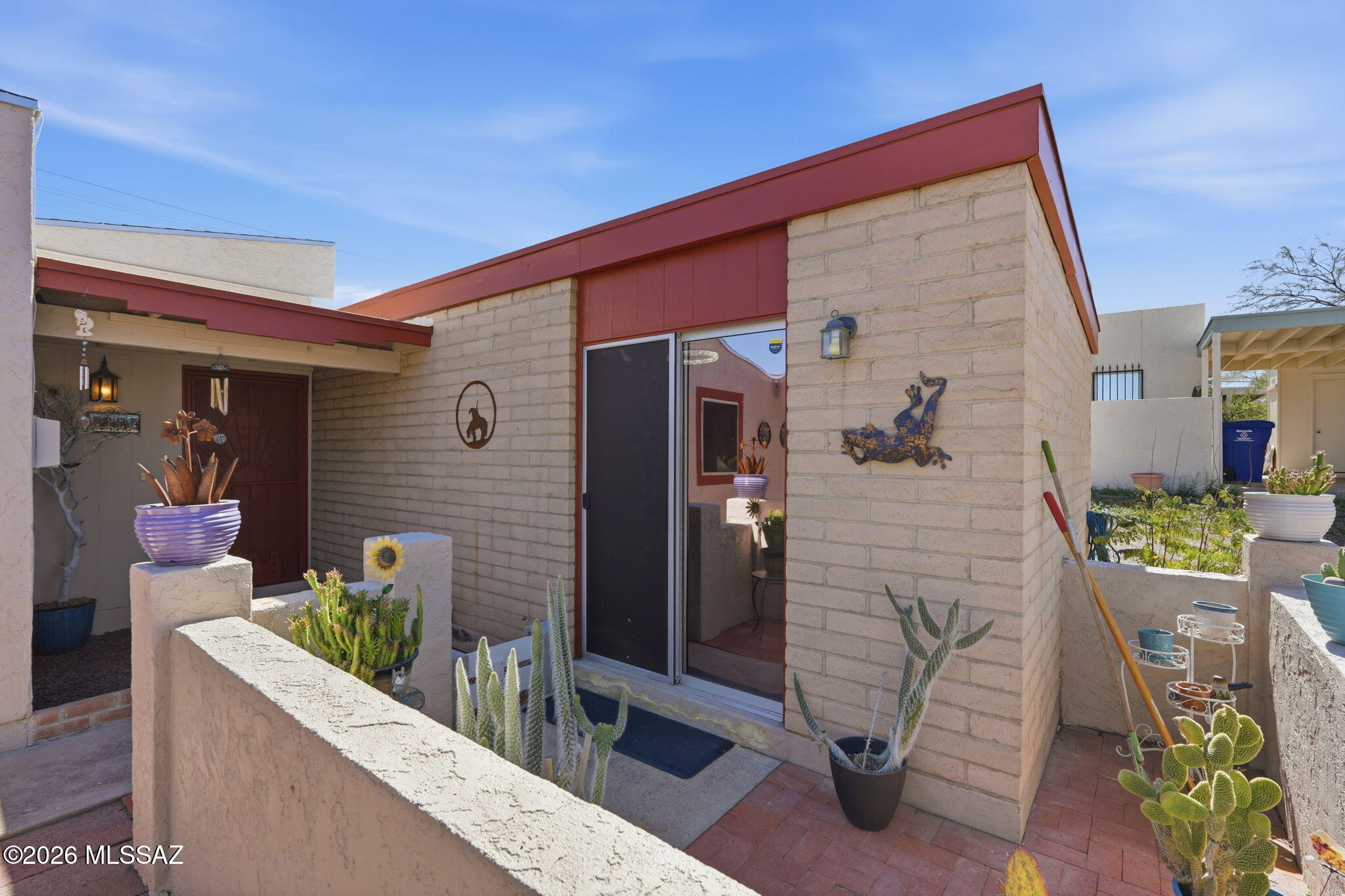 1851 S Skyview Place