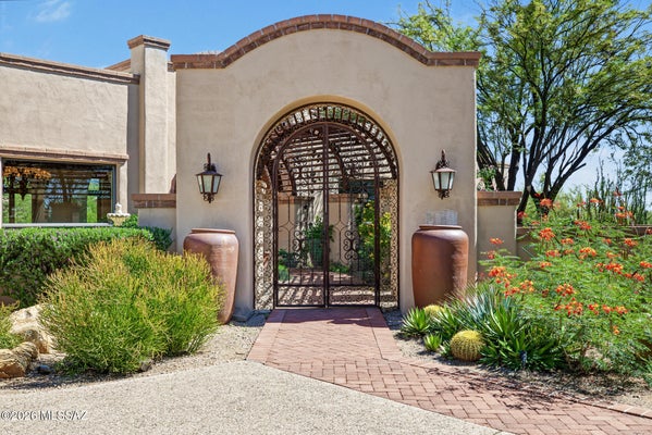 7587 N MYSTIC CANYON DR, TUCSON, AZ 85718 - Image e7747c24eaf4679655cfd9d1fc77cd9e/2171302018
