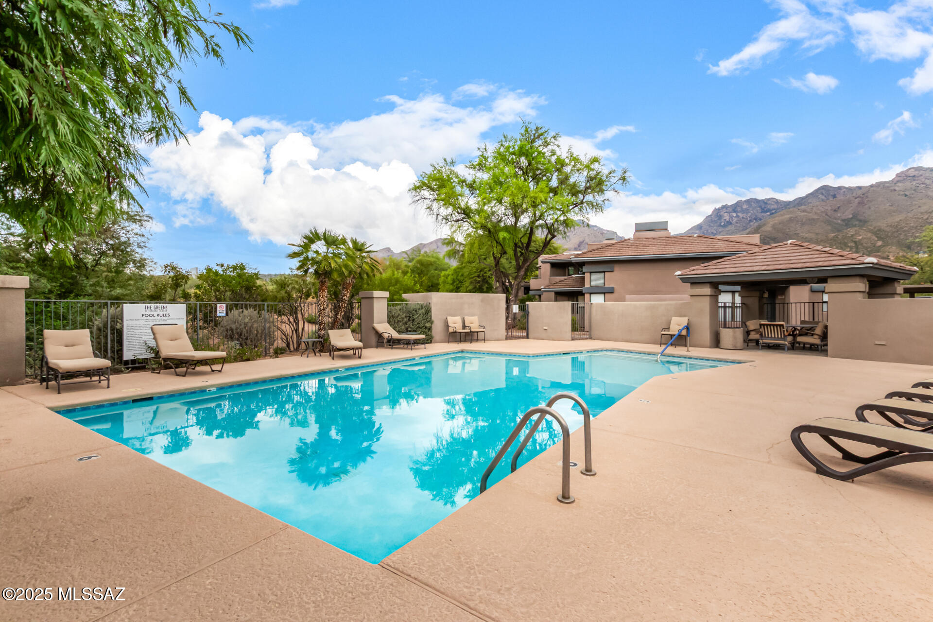 Greens at Ventana Canyon - Residential