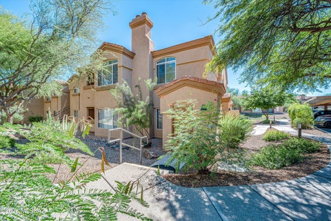 Photo of 7050 E Sunrise Drive #5204, Tucson, AZ 85750 (MLS # 22624132)